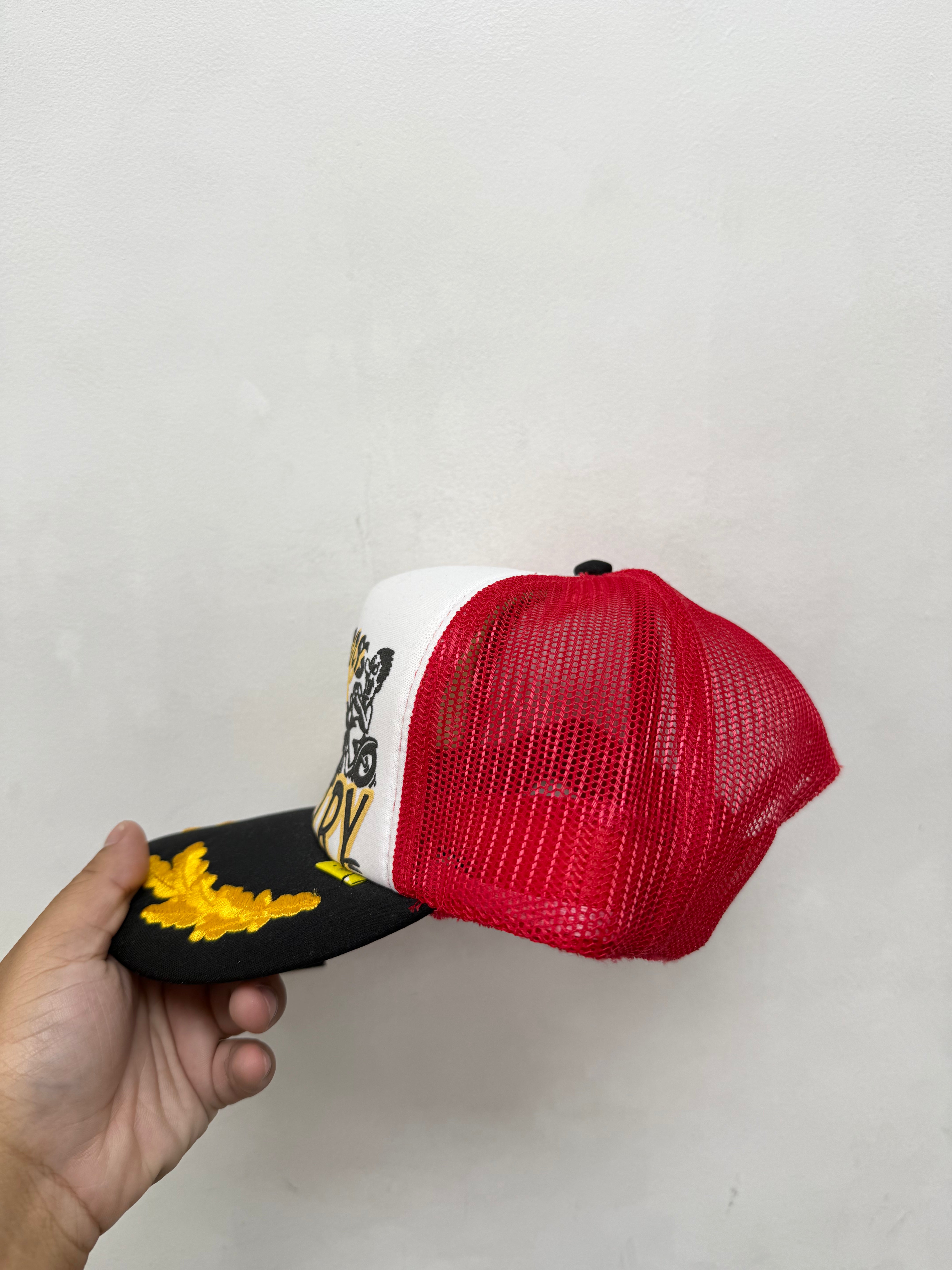 Kapital Black White Red Hat
