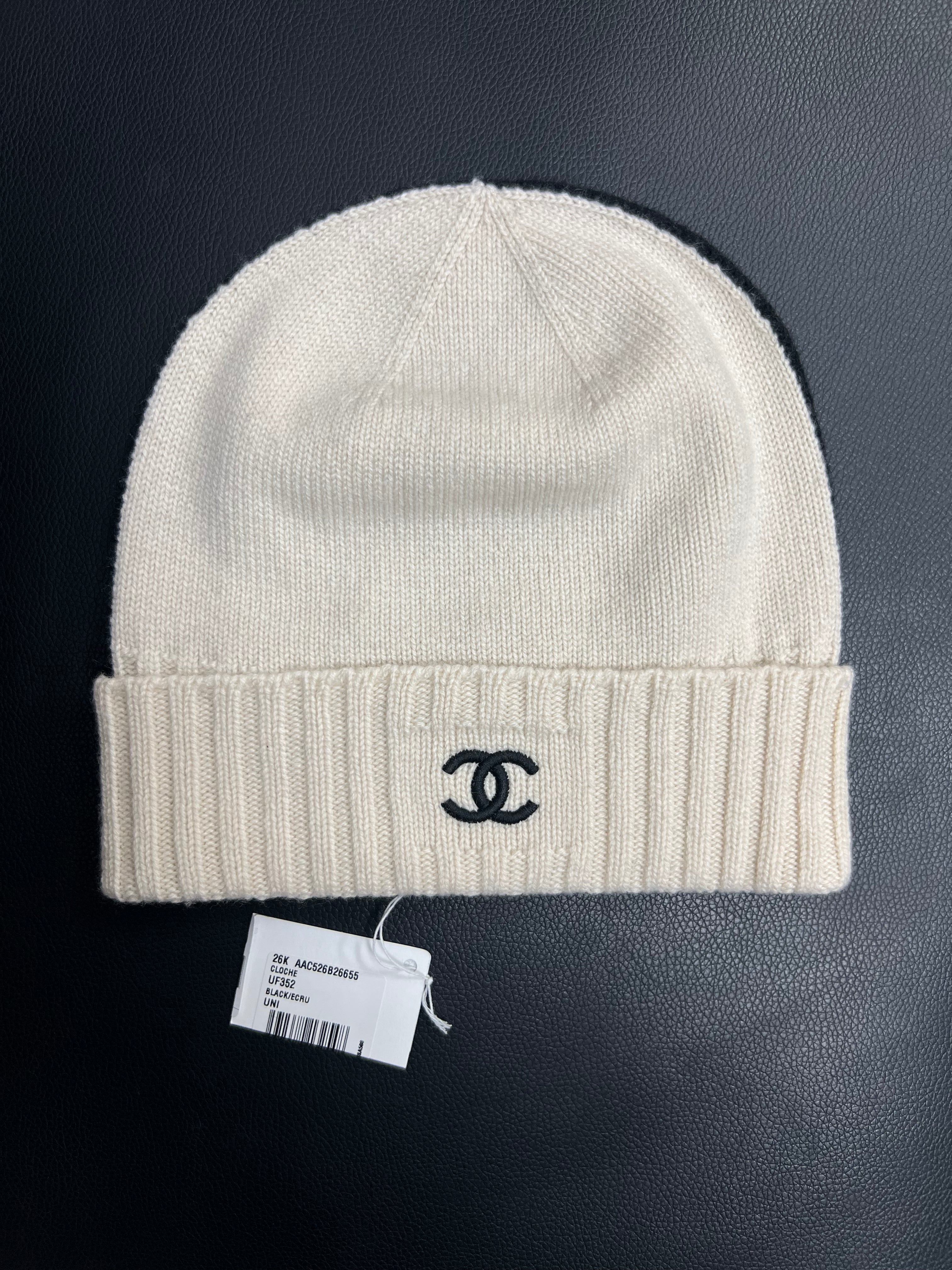 Chanel Black Cream Knit CC Inverse Logo Beanie