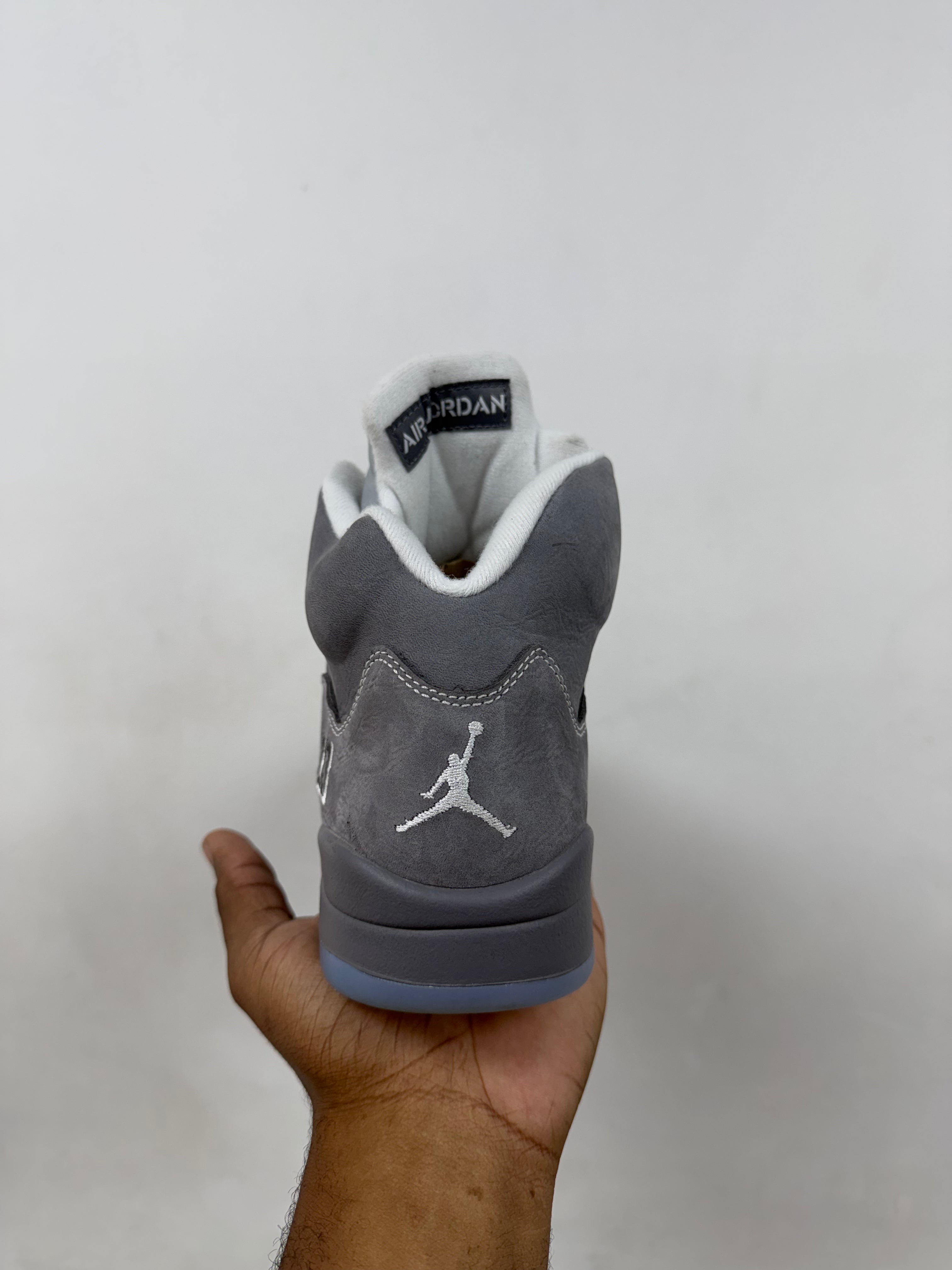 Jordan 5 Wolf Grey Sneakers