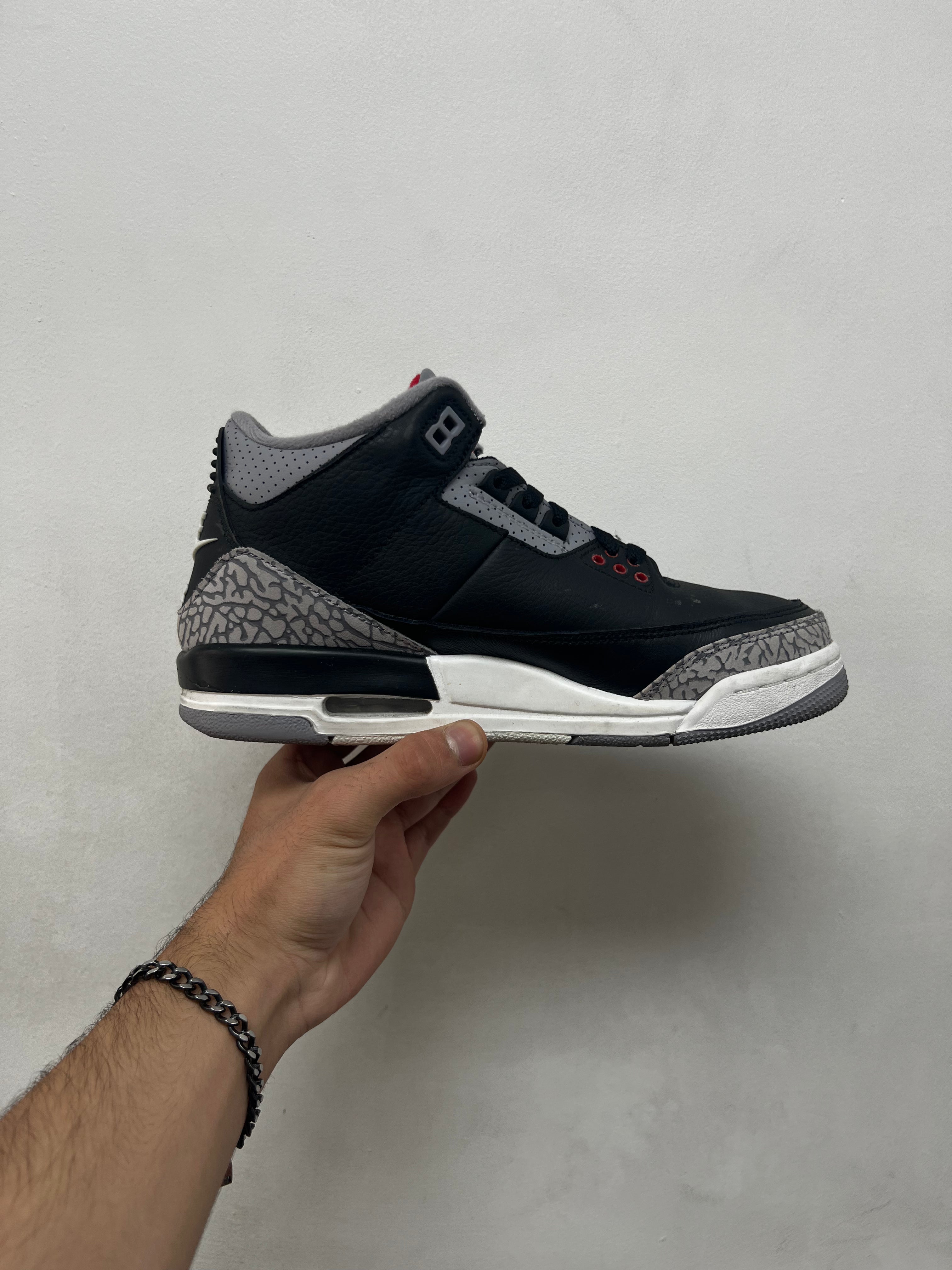 Jordan 3 Black Cement Sneakers