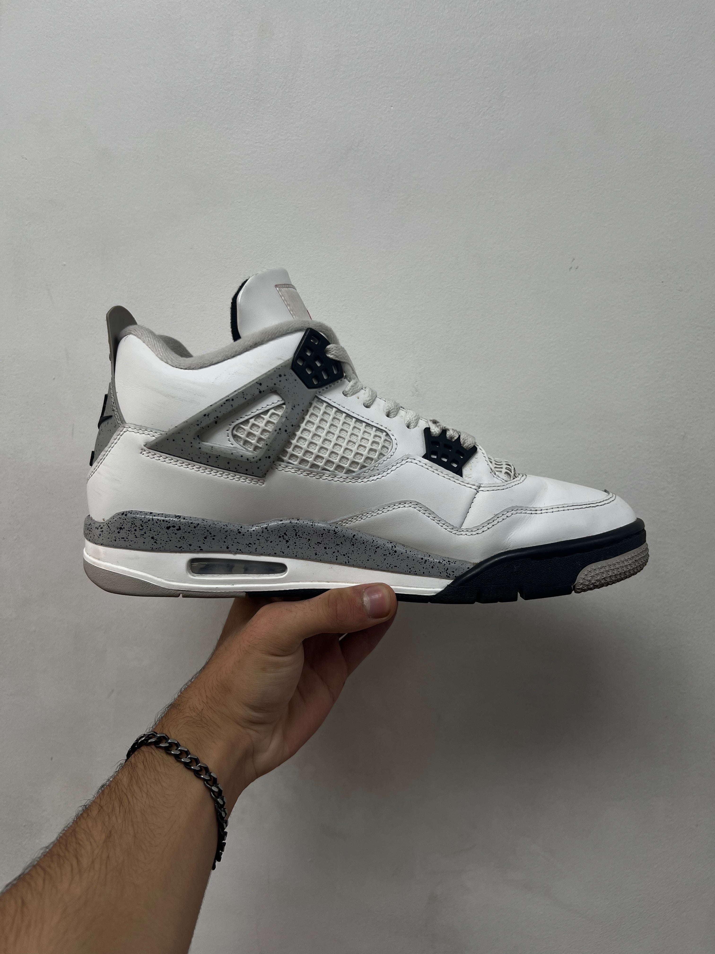 Jordan 4 White Cement Sneakers