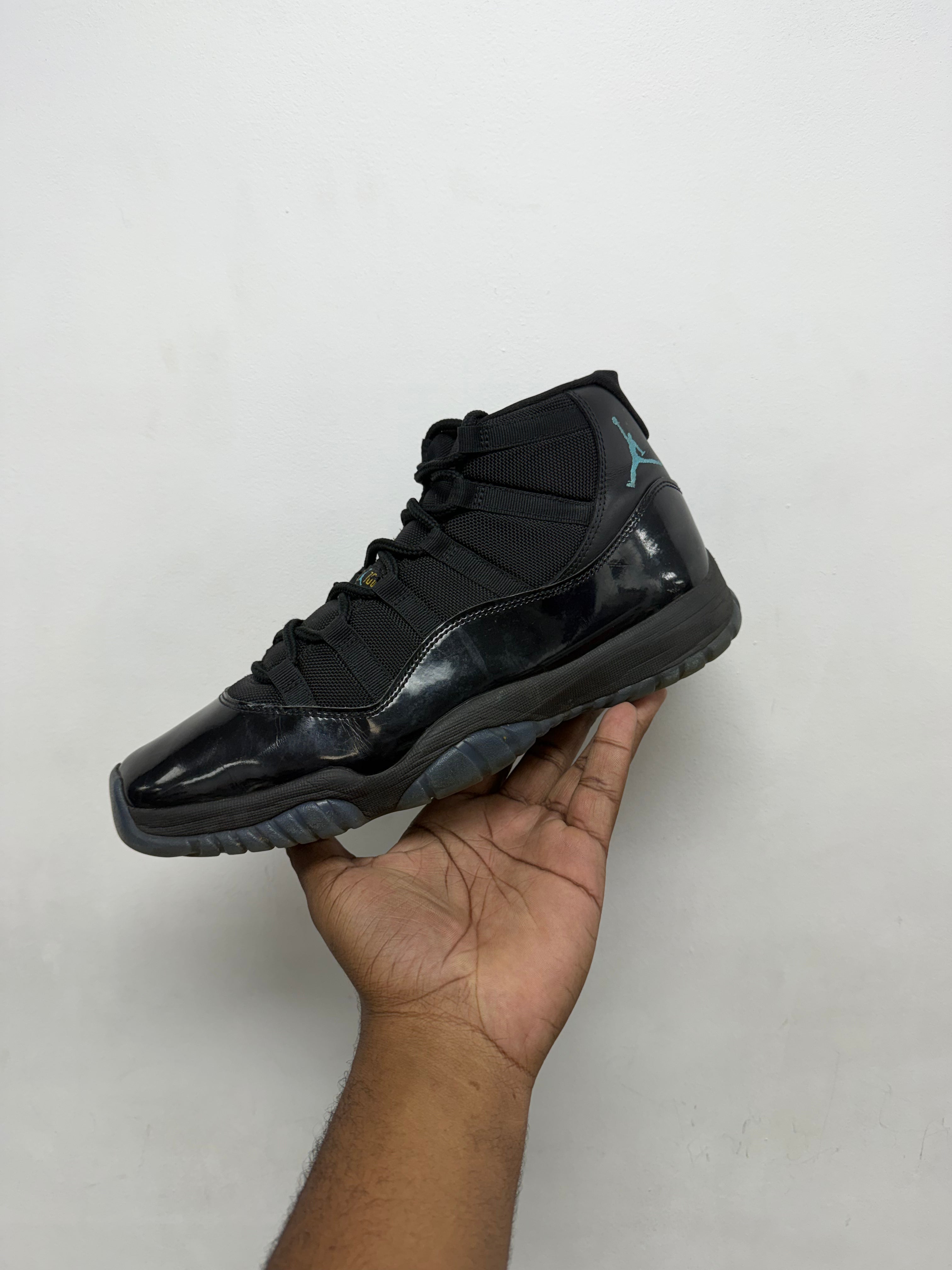 Jordan 11 Gamma Sneakers