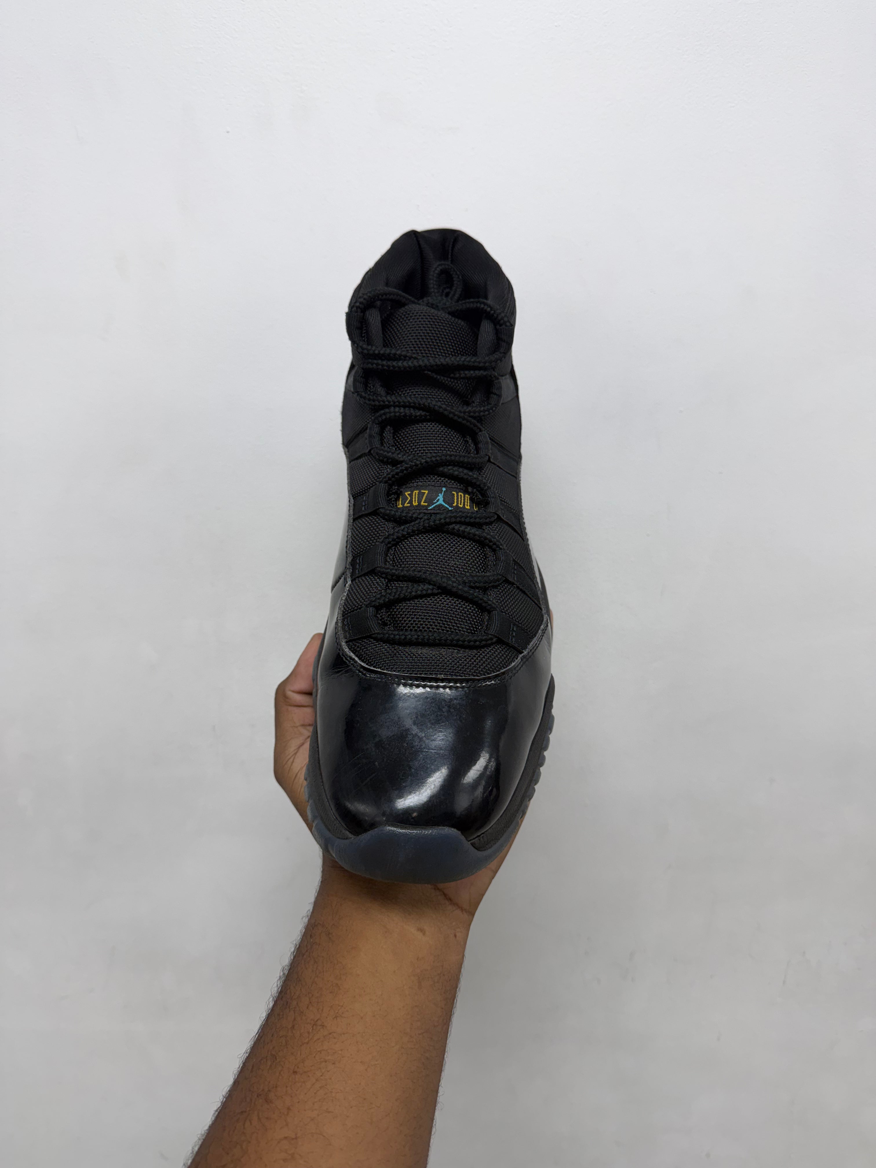 Jordan 11 Gamma Sneakers