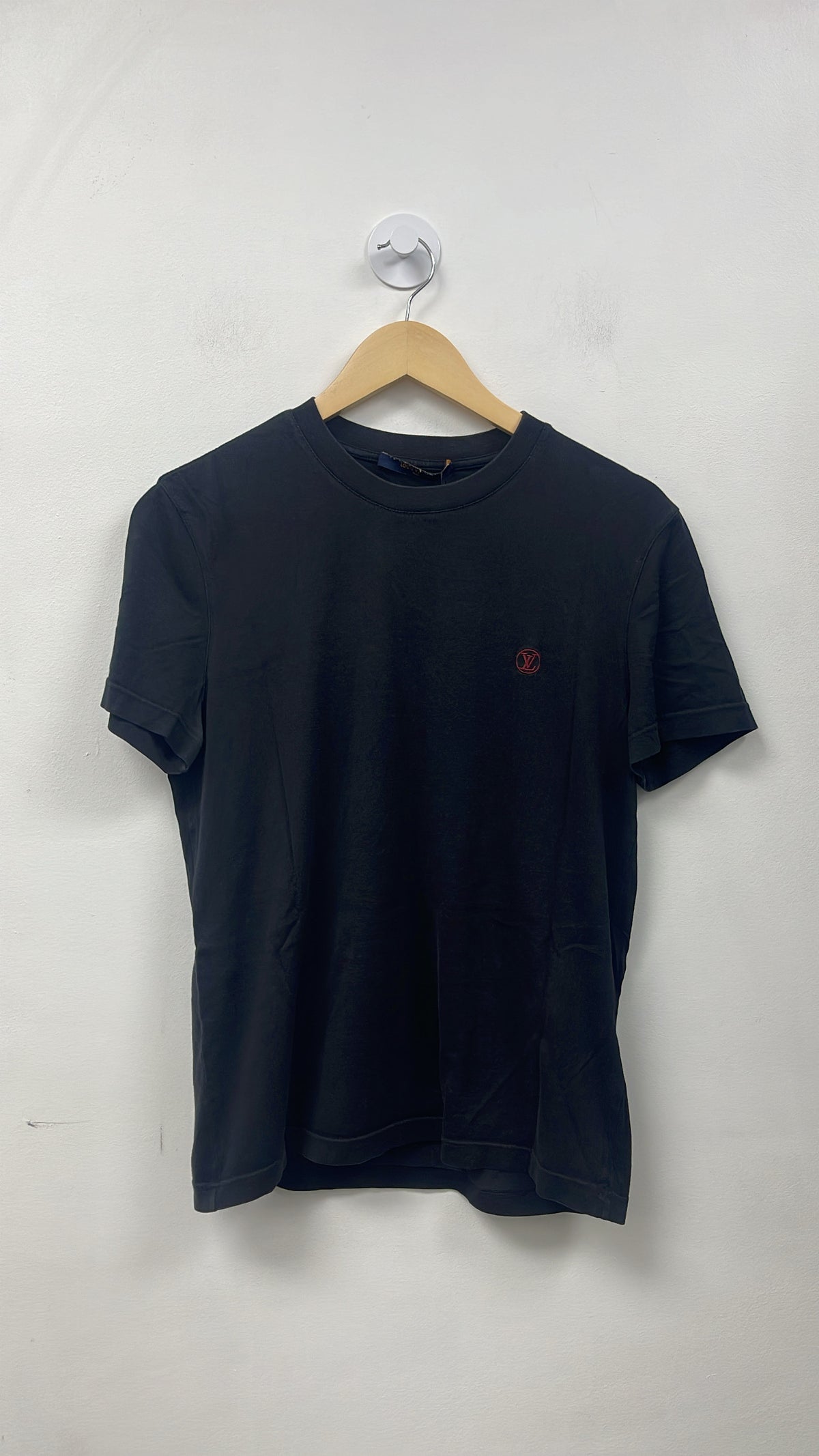 Louis Vuitton Black Red Circle Logo Tee