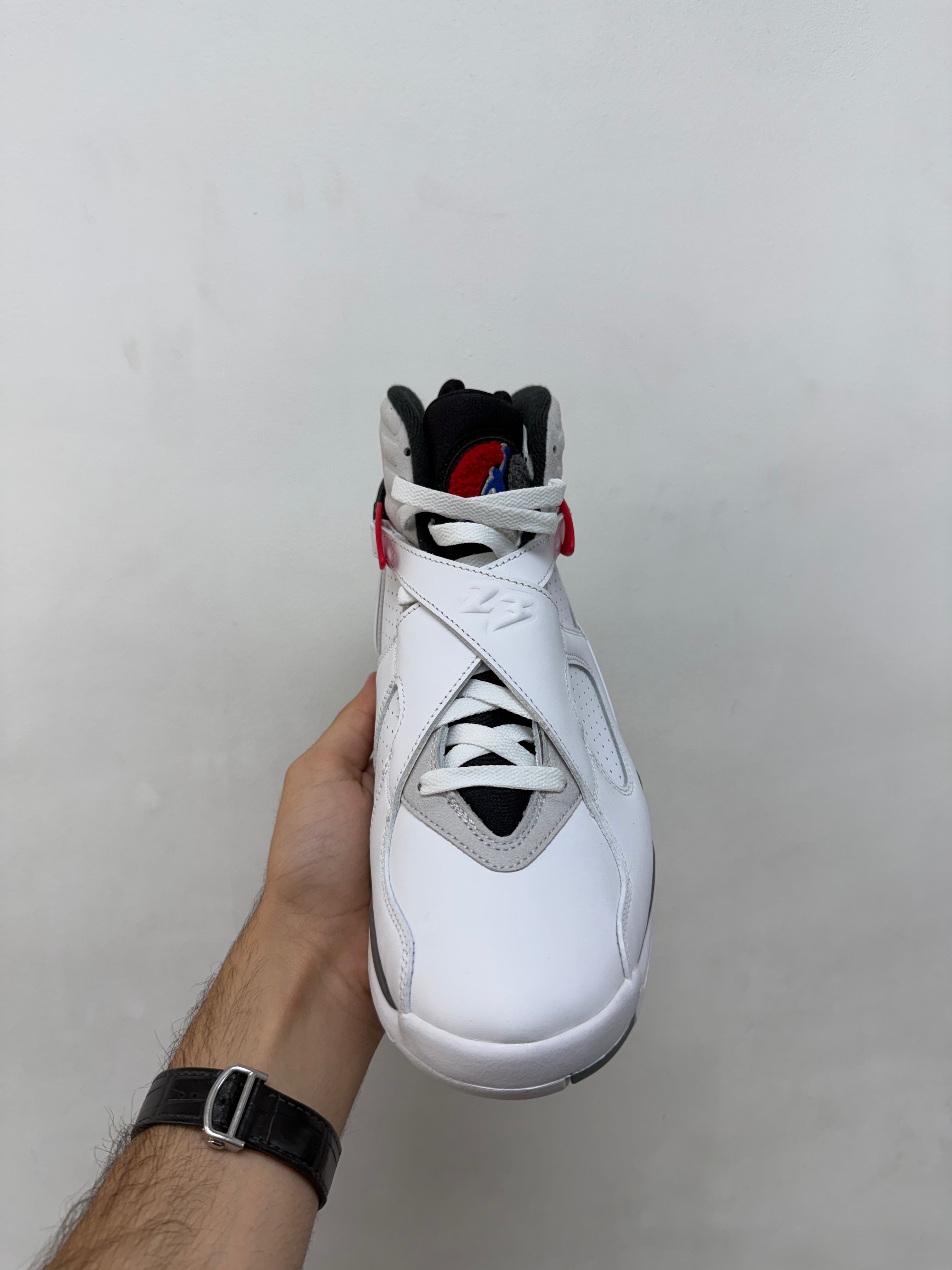 Jordan 8 Bugs Bunny Sneakers