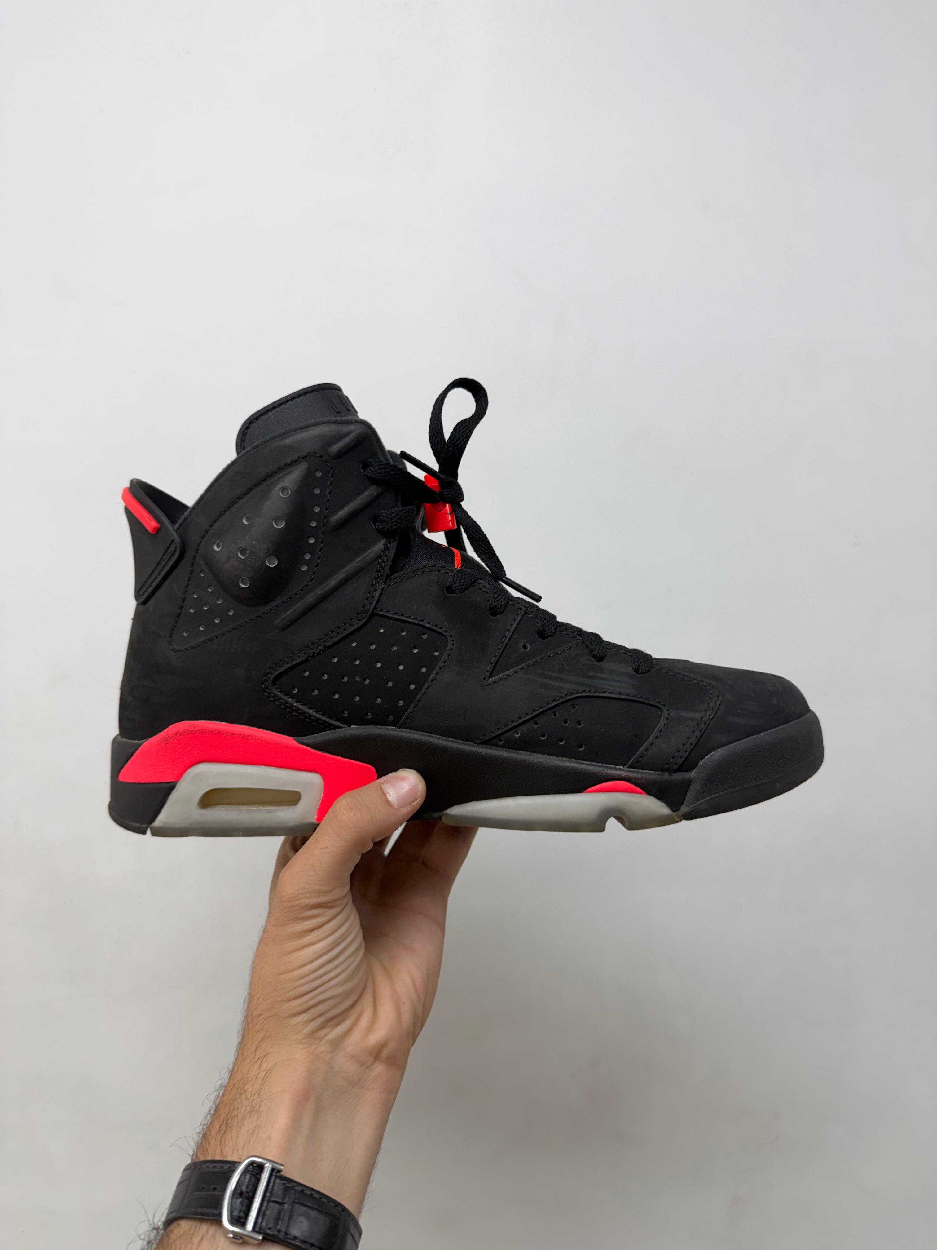 Jordan 6 Infrared (2014) Sneakers