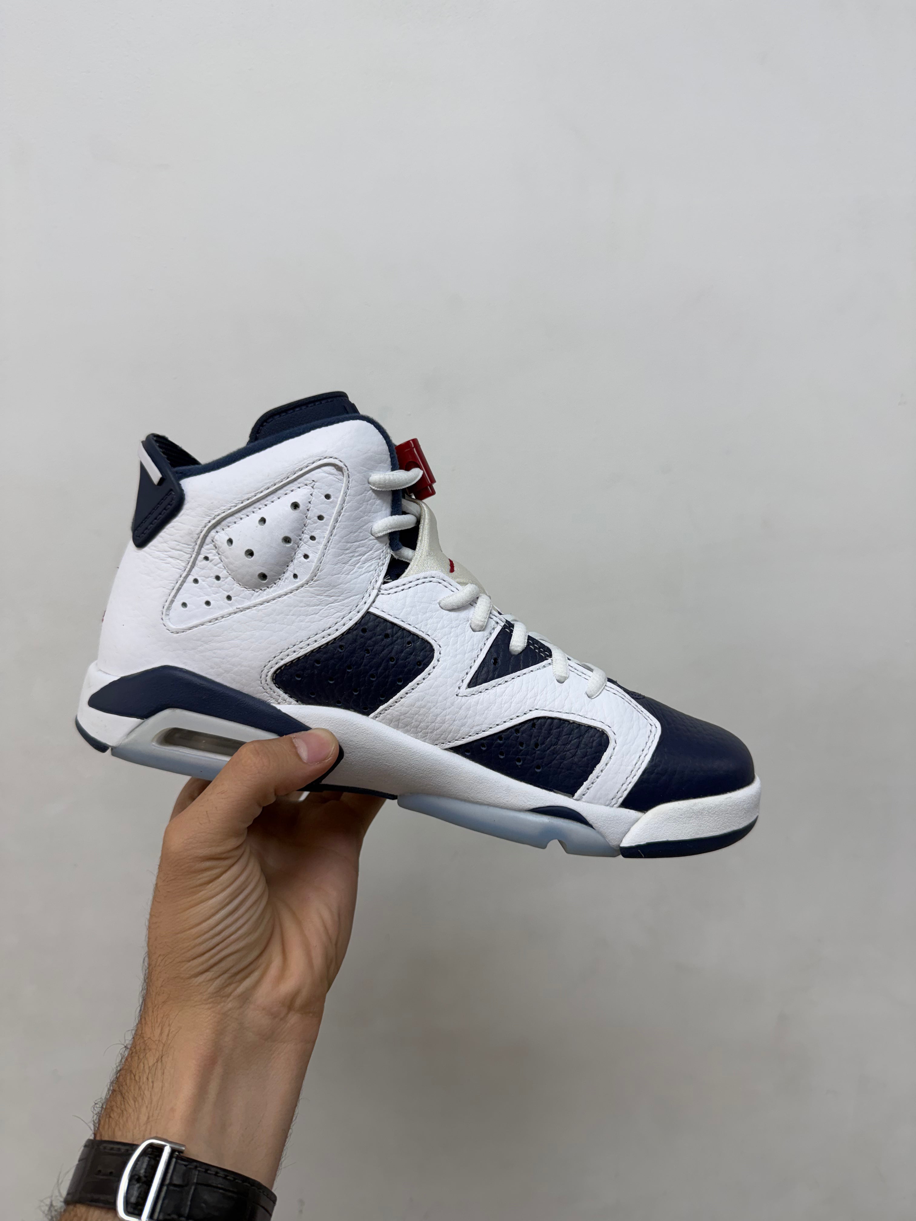 Jordan 6 Olympics Sneakers