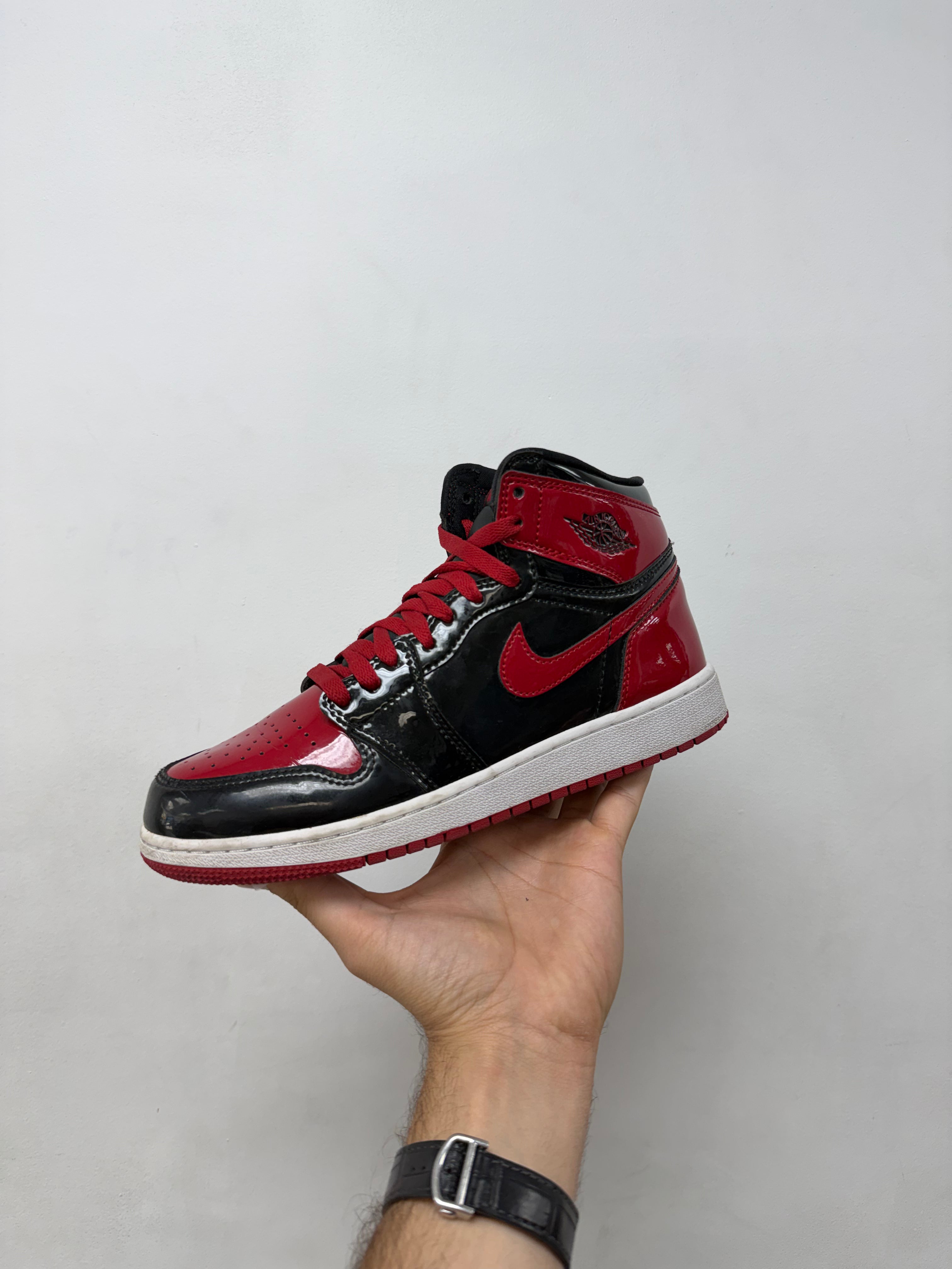 Jordan 1 Patent Bred Sneakers