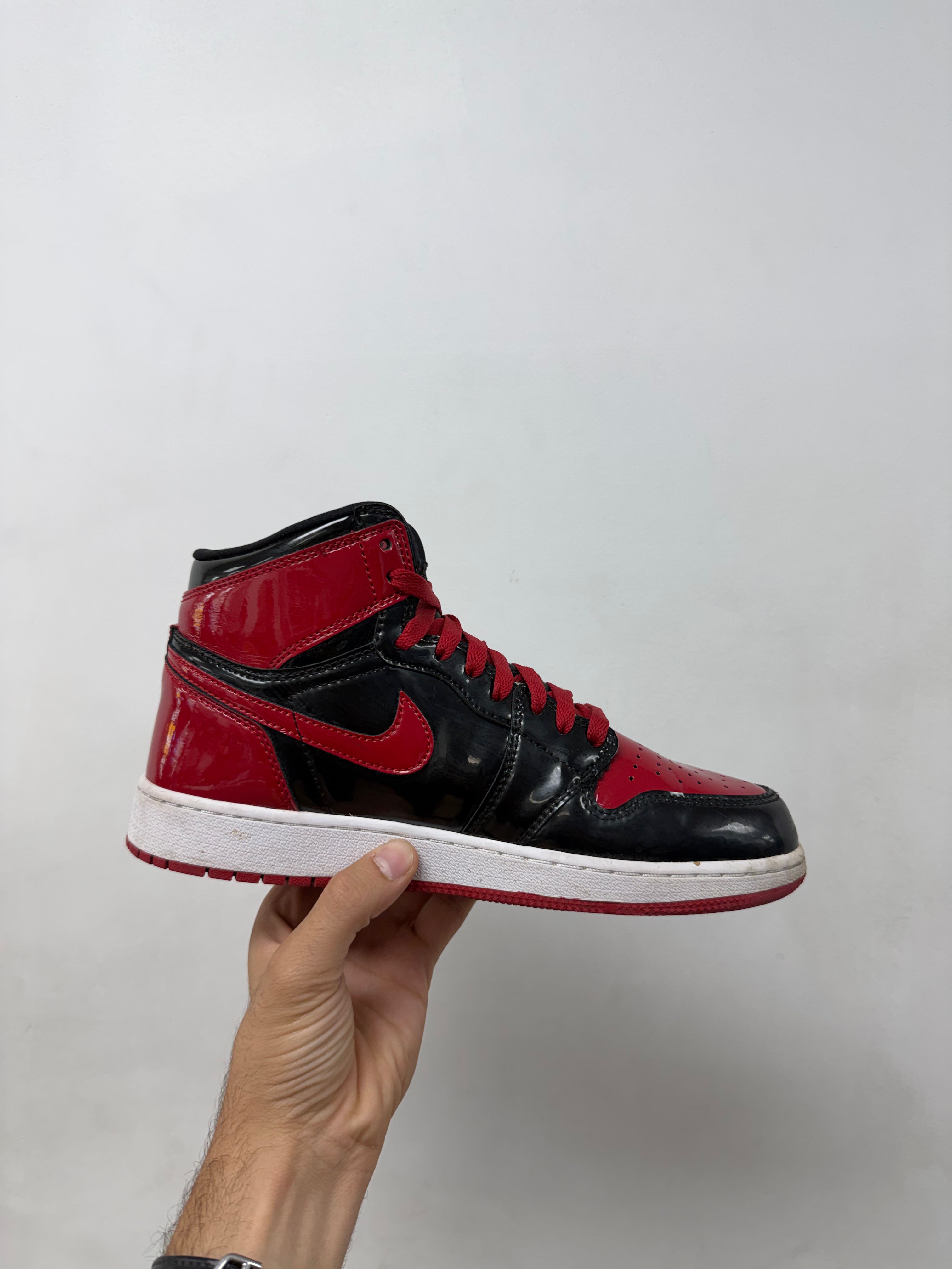 Jordan 1 Patent Bred Sneakers