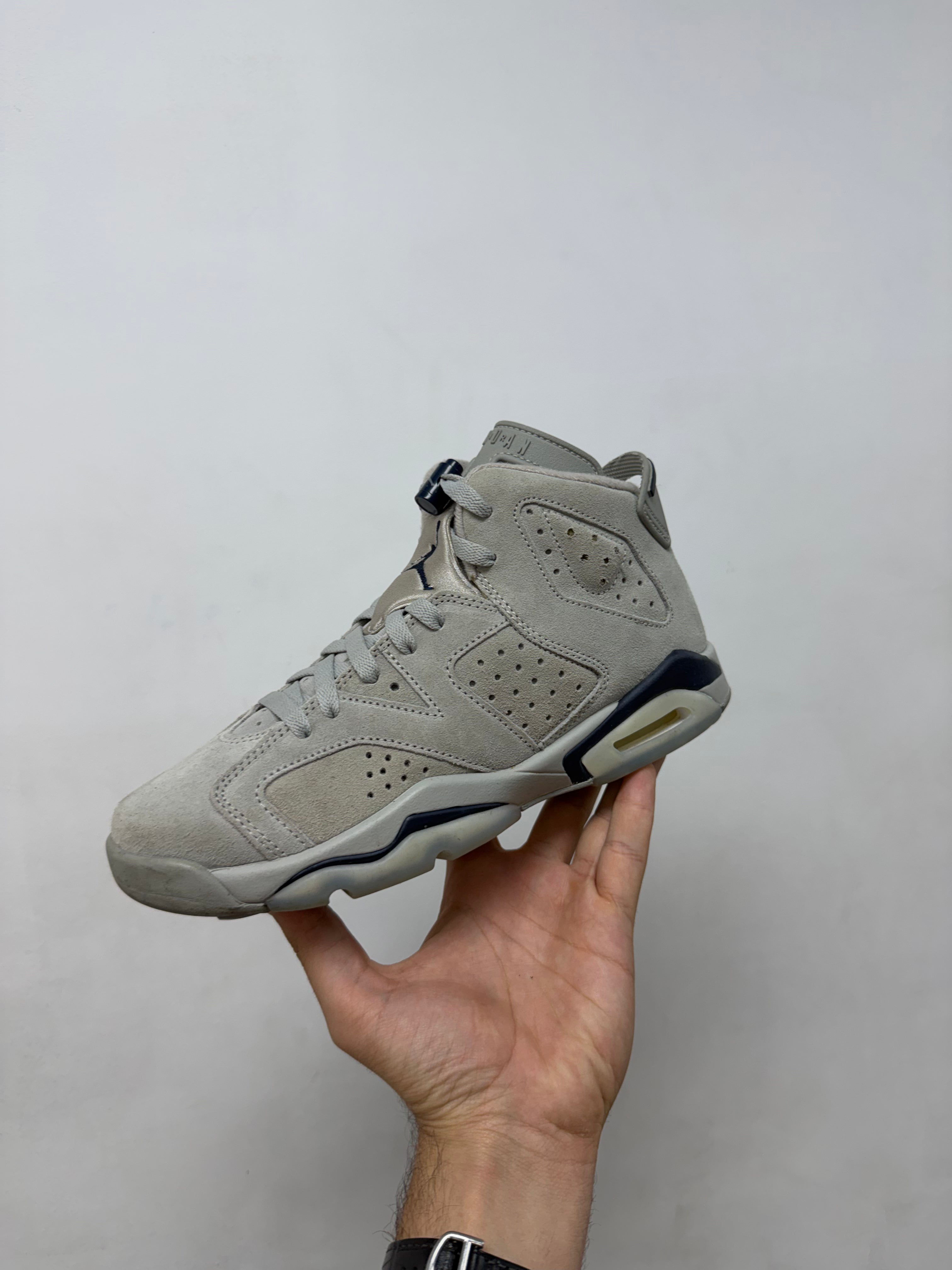 Jordan 6 Georgetown Sneakers