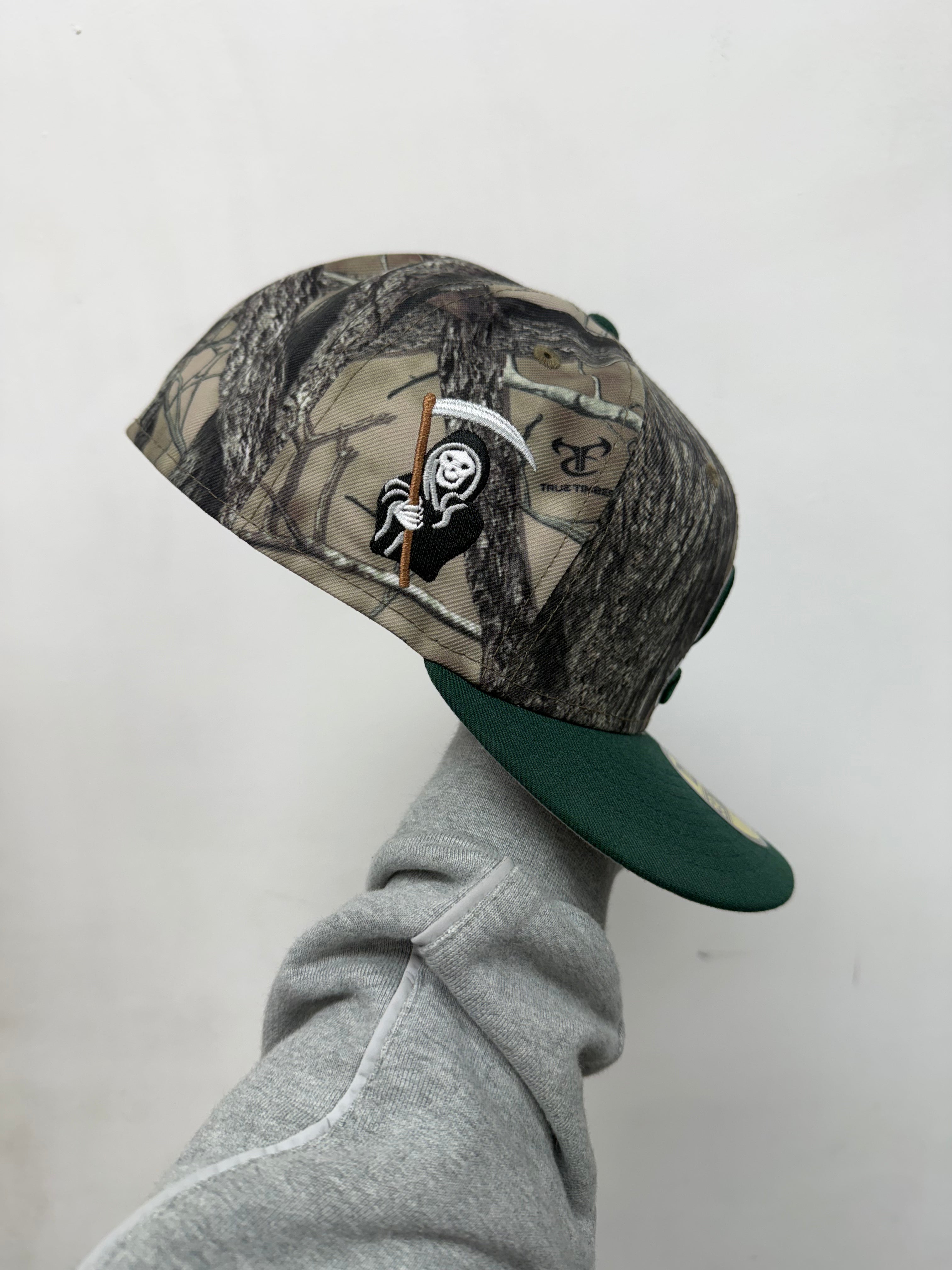 Supreme Realtree Camo Reaper S Logo Fitted Hat
