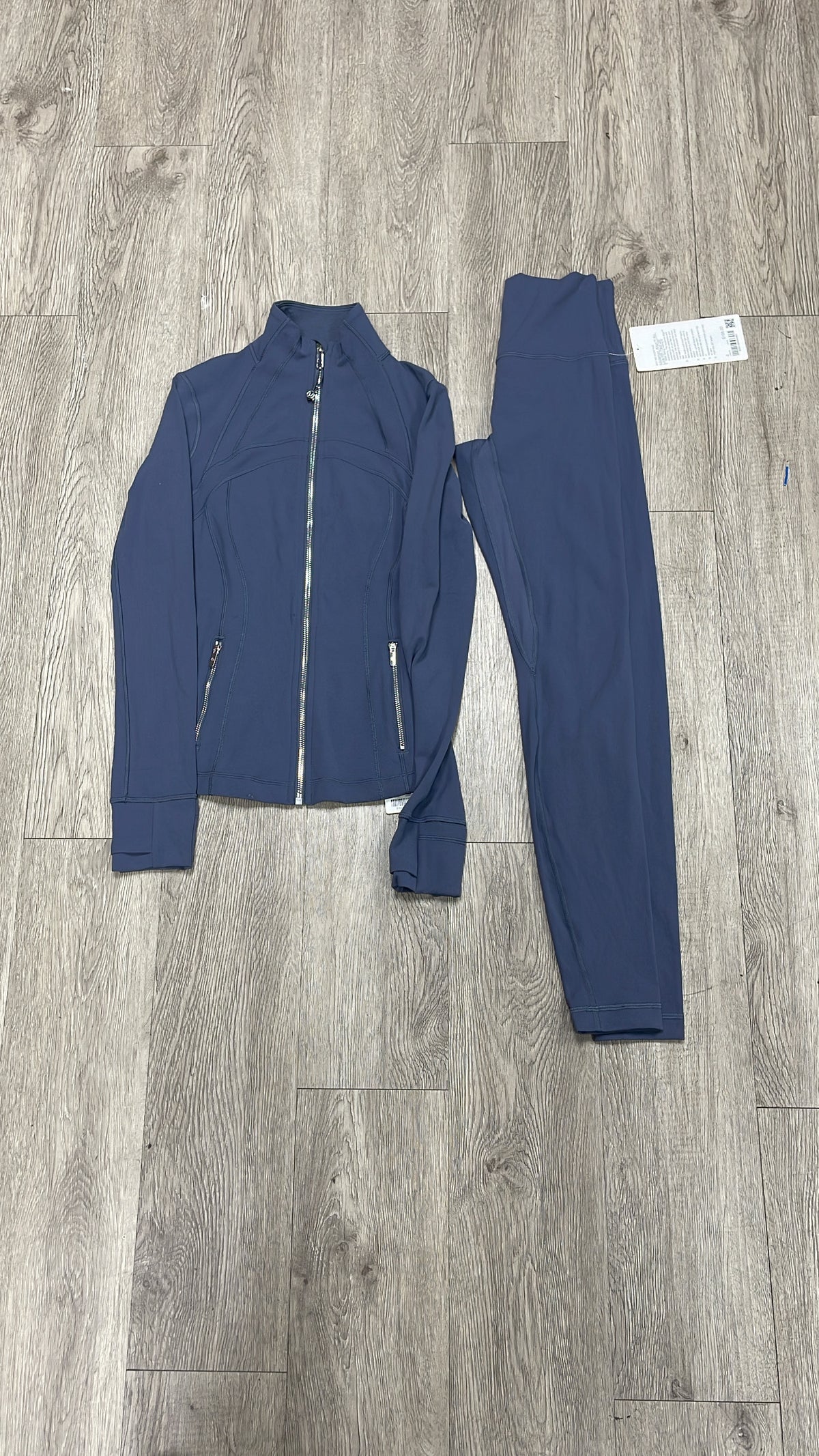 Lululemon Powder Blue Define Set
