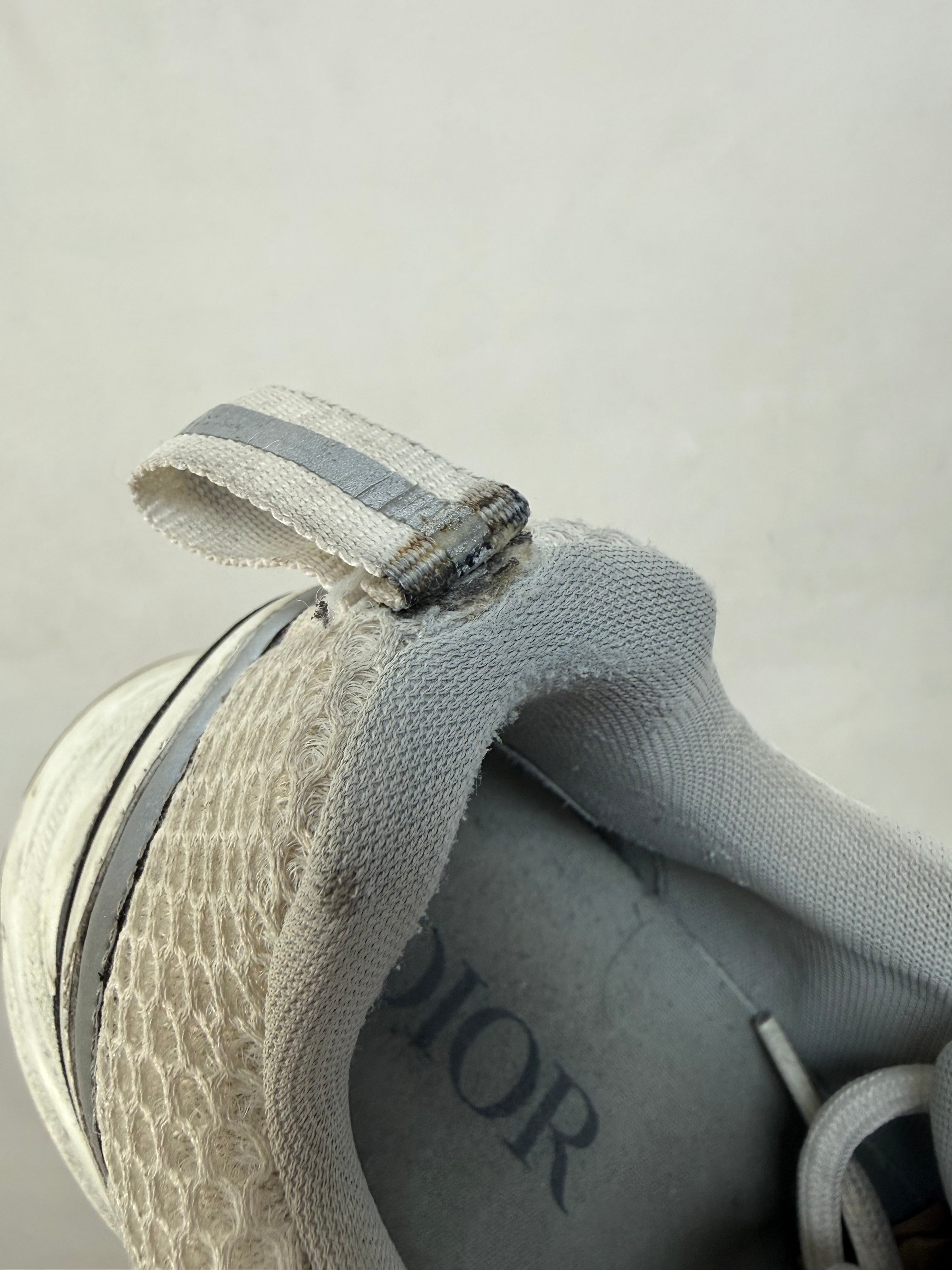 Dio B22 Black White Gum Sneakers
