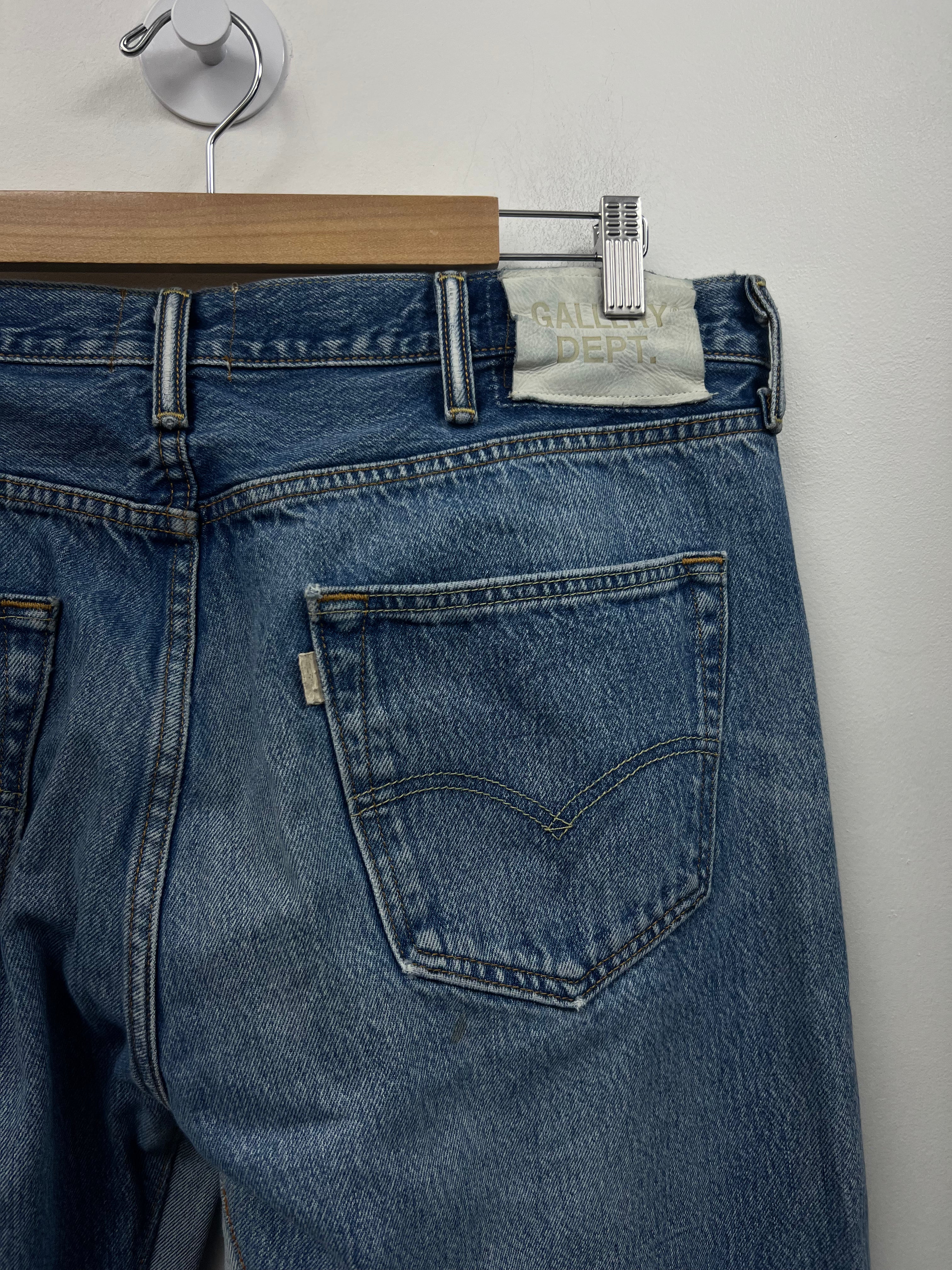 Gallery Dept. Vintage Wash  Flared Jeans