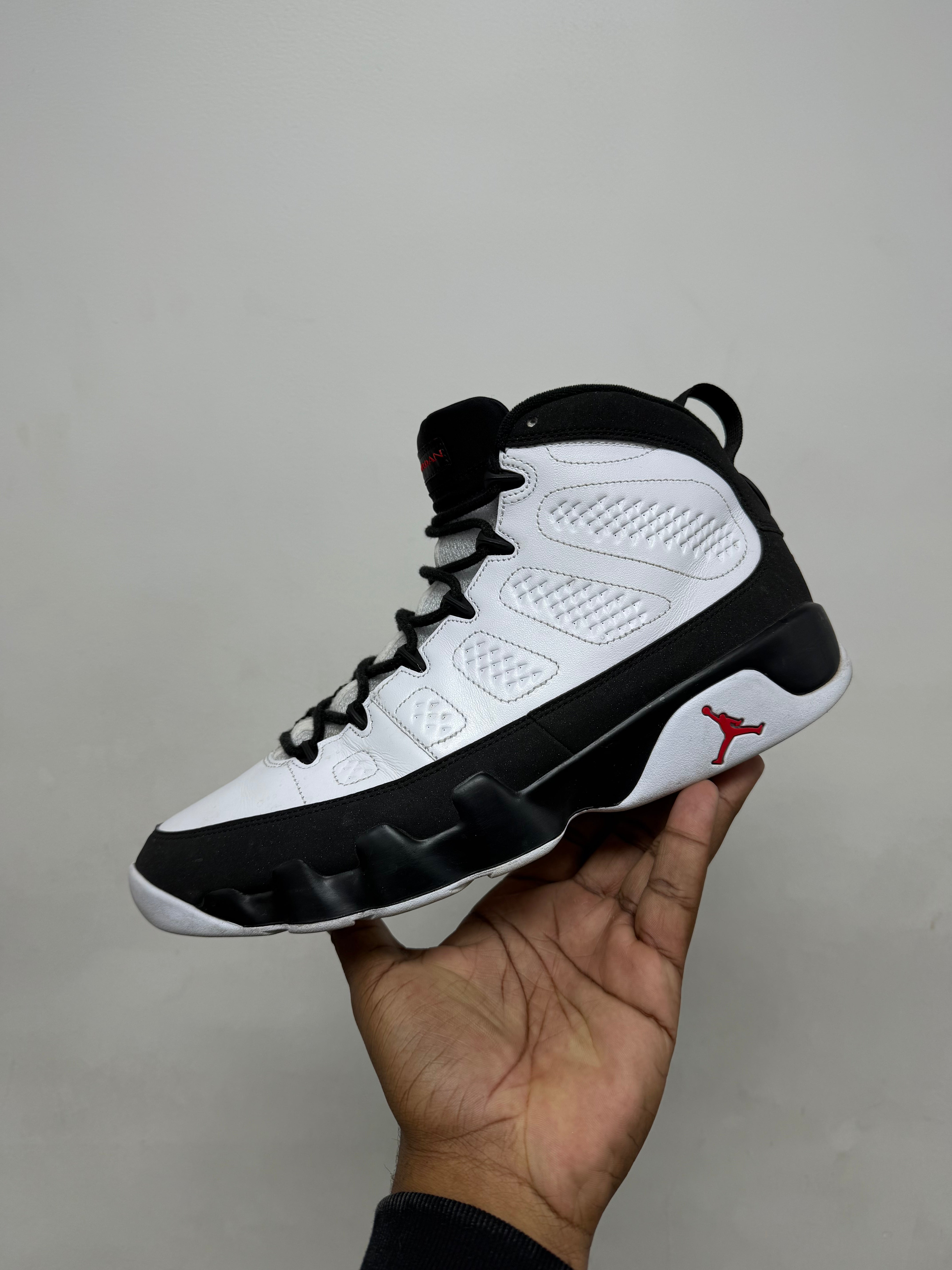 Jordan 9 Space Jam Sneakers