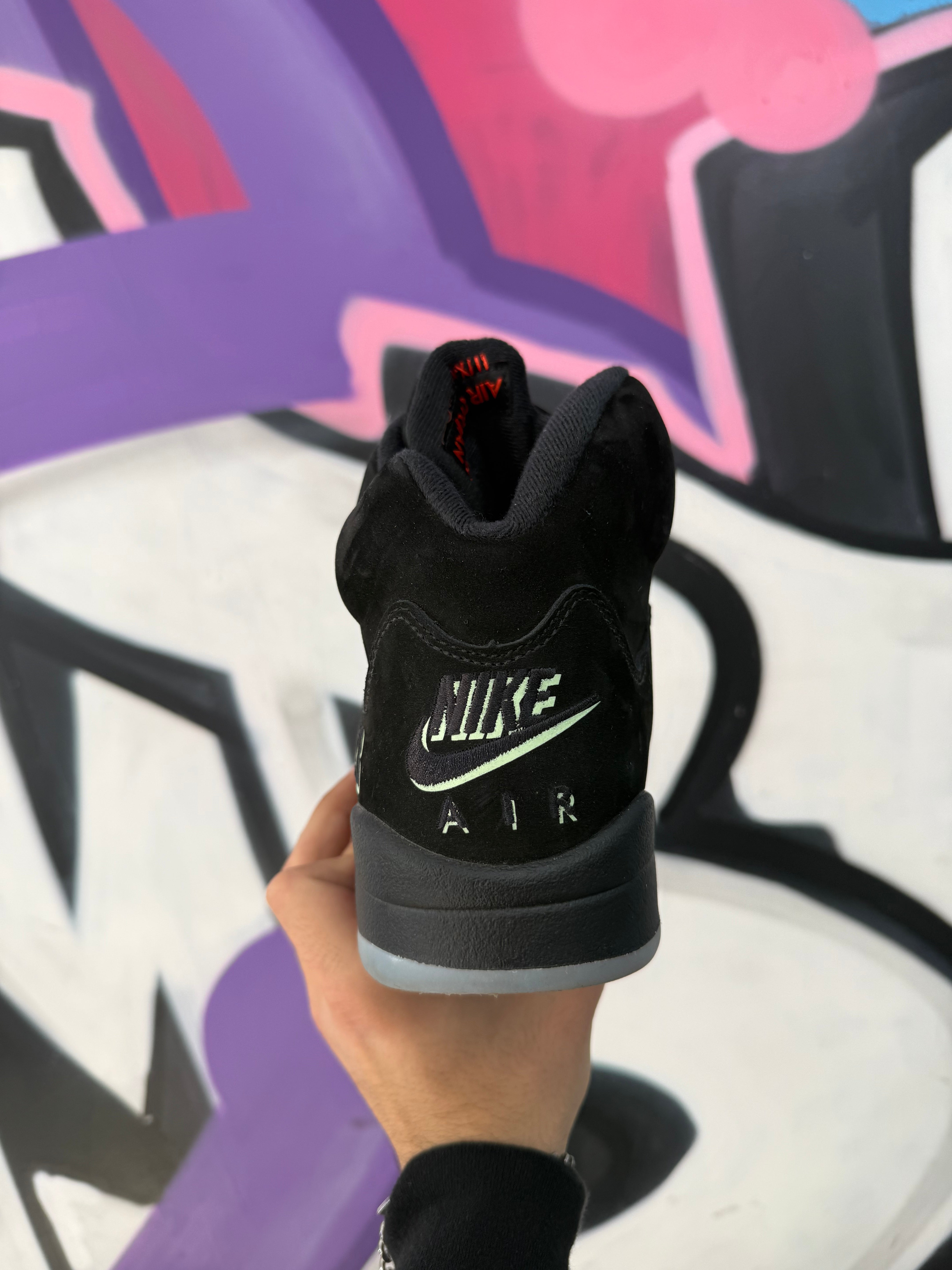Jordan 5 Halloween Sneakers