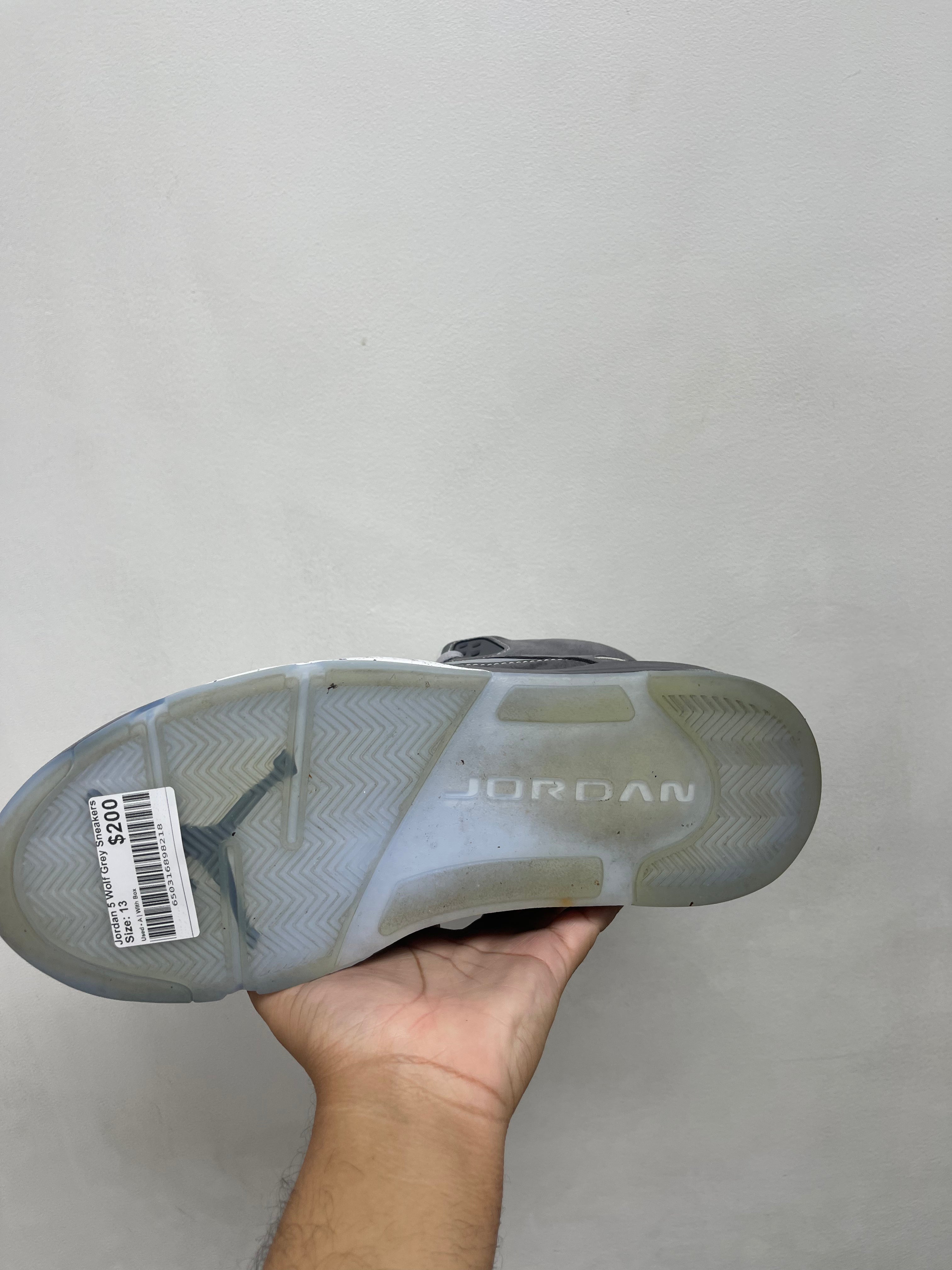Jordan 5 Wolf Grey Sneakers