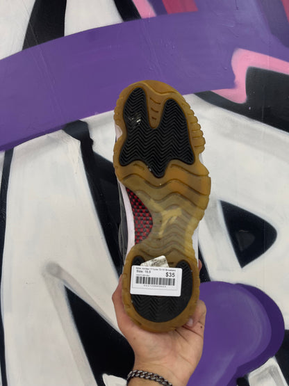 Nike Jordan 11 Low 72-10 Sneakers