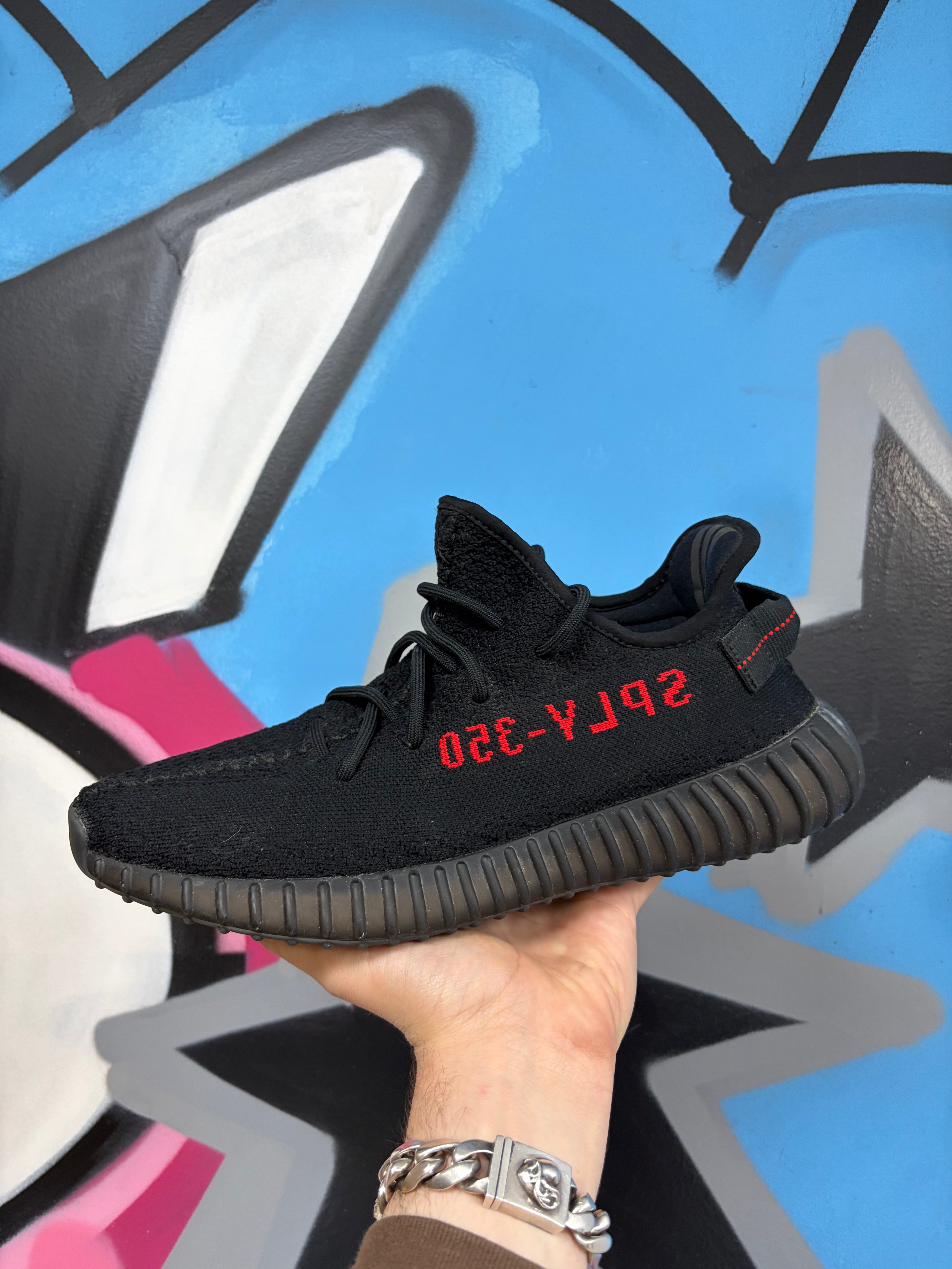 YZY 350 Bred Sneakers