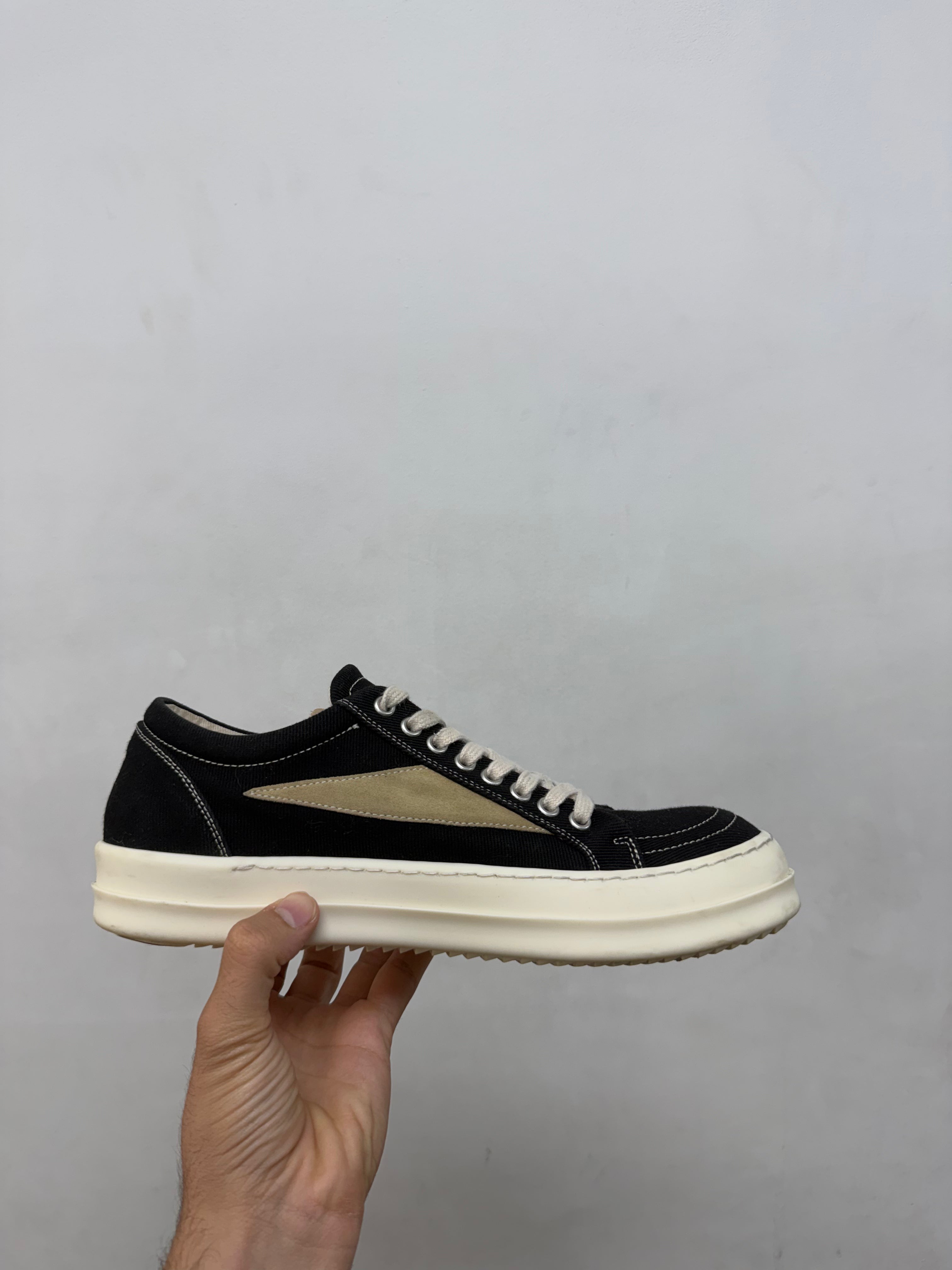 Rick Owens Black & Milk 'DRKSHDW' Vintage Low Sneakers