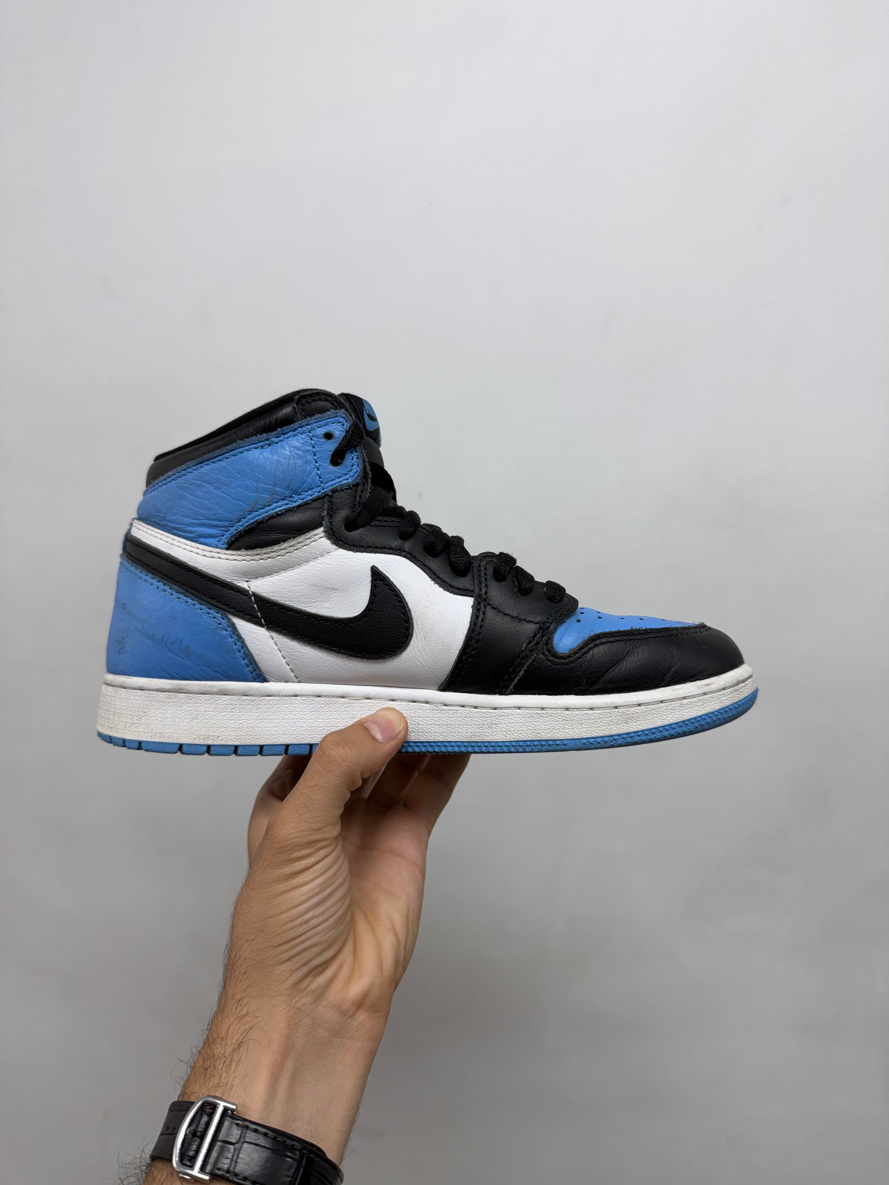 Jordan 1 UNC Toe Sneakers