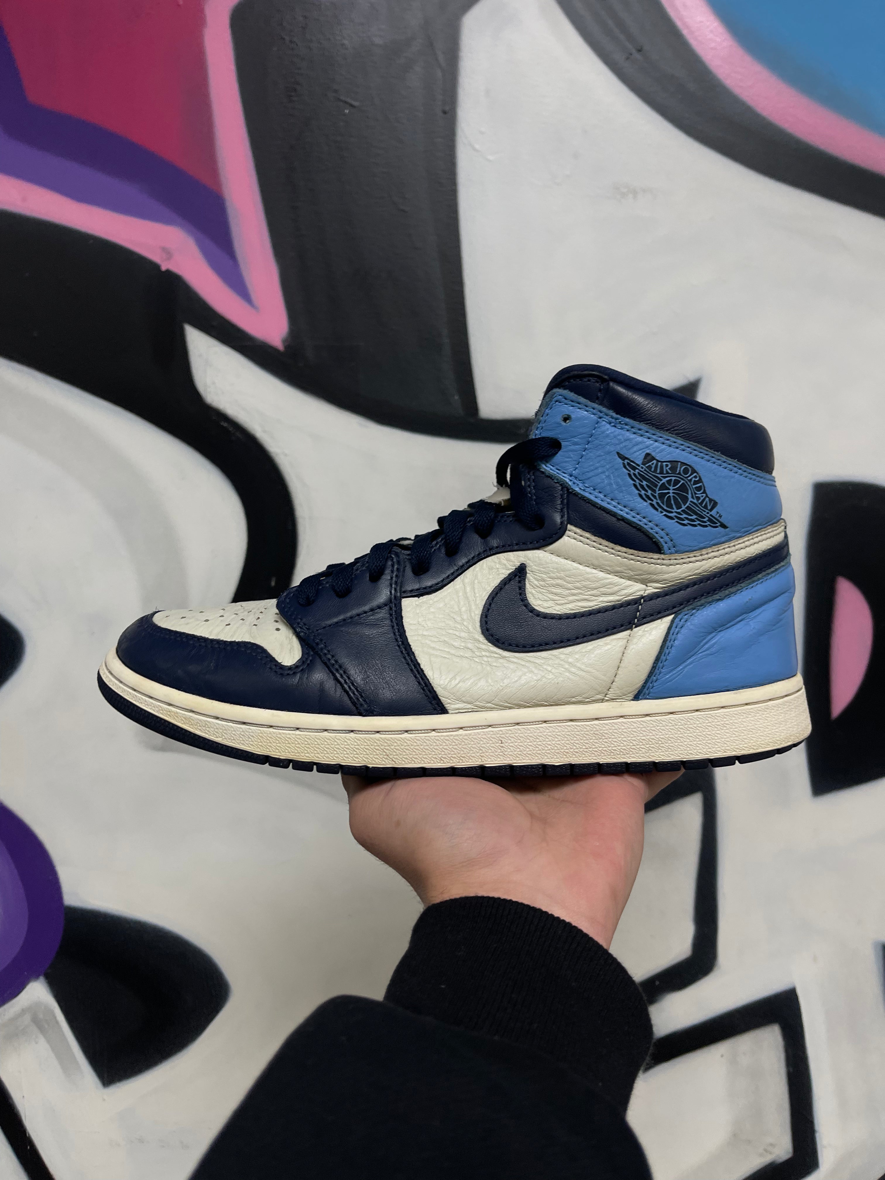 Nike Jordan 1 Obsidian Sneakers
