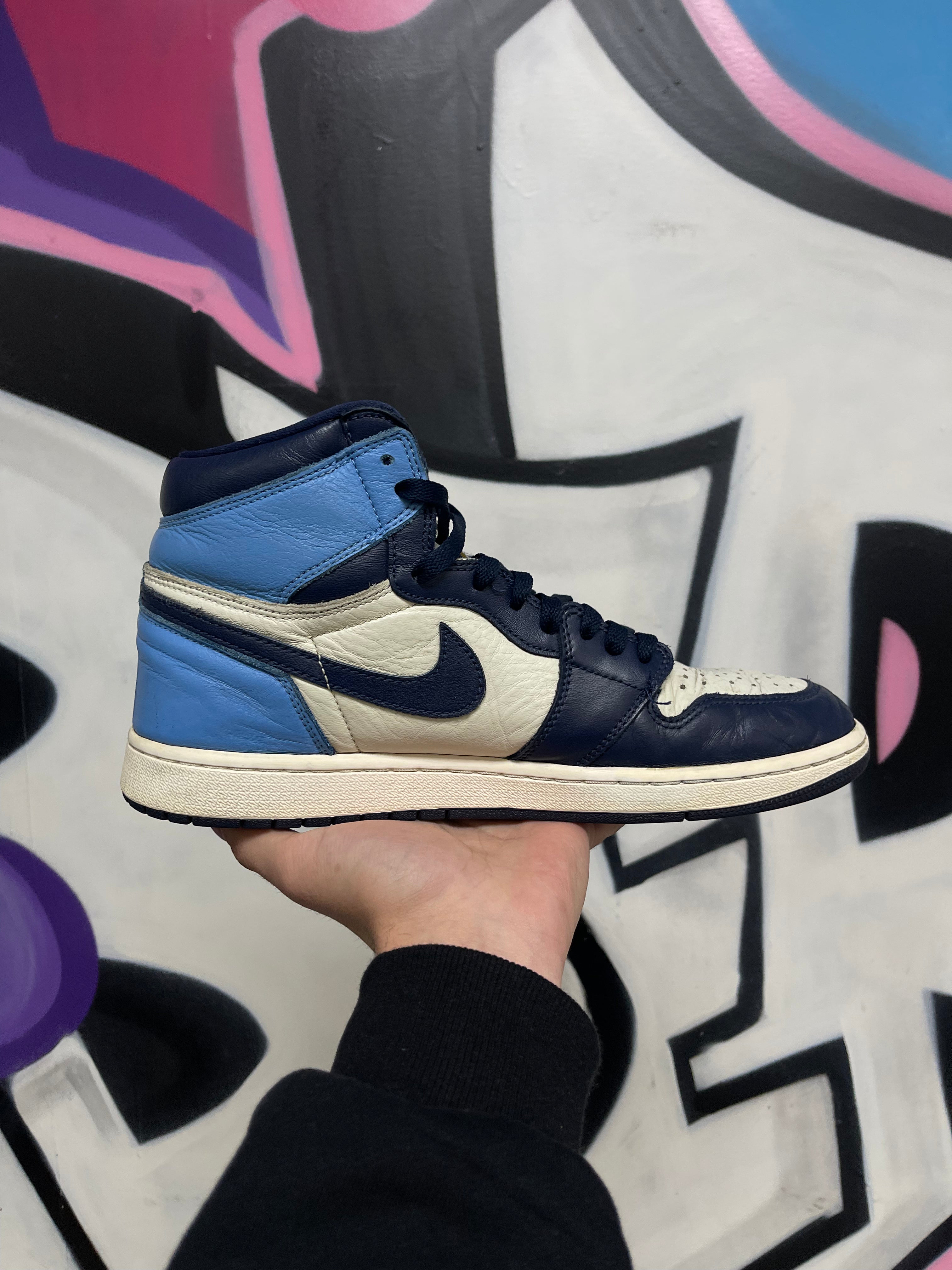 Nike Jordan 1 Obsidian Sneakers