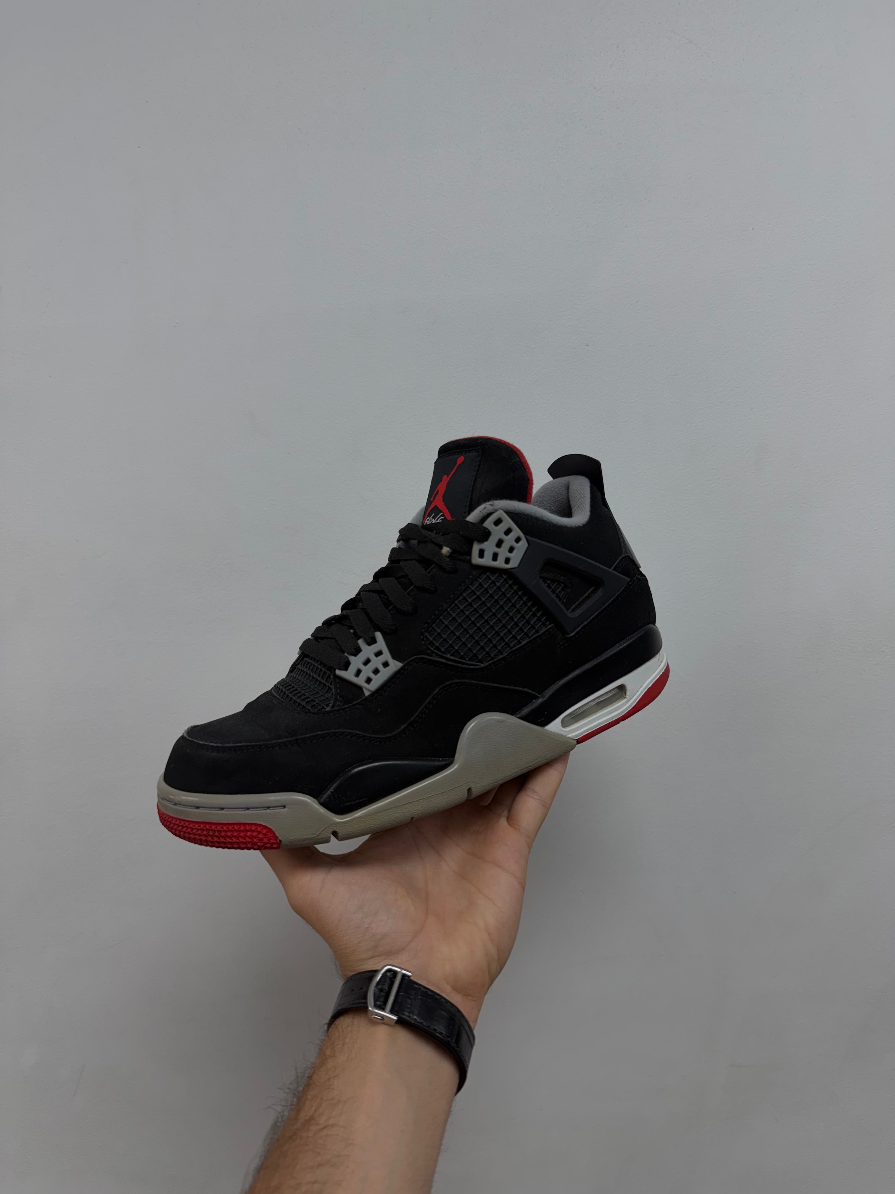 Jordan 4 Bred (2019) Sneakers