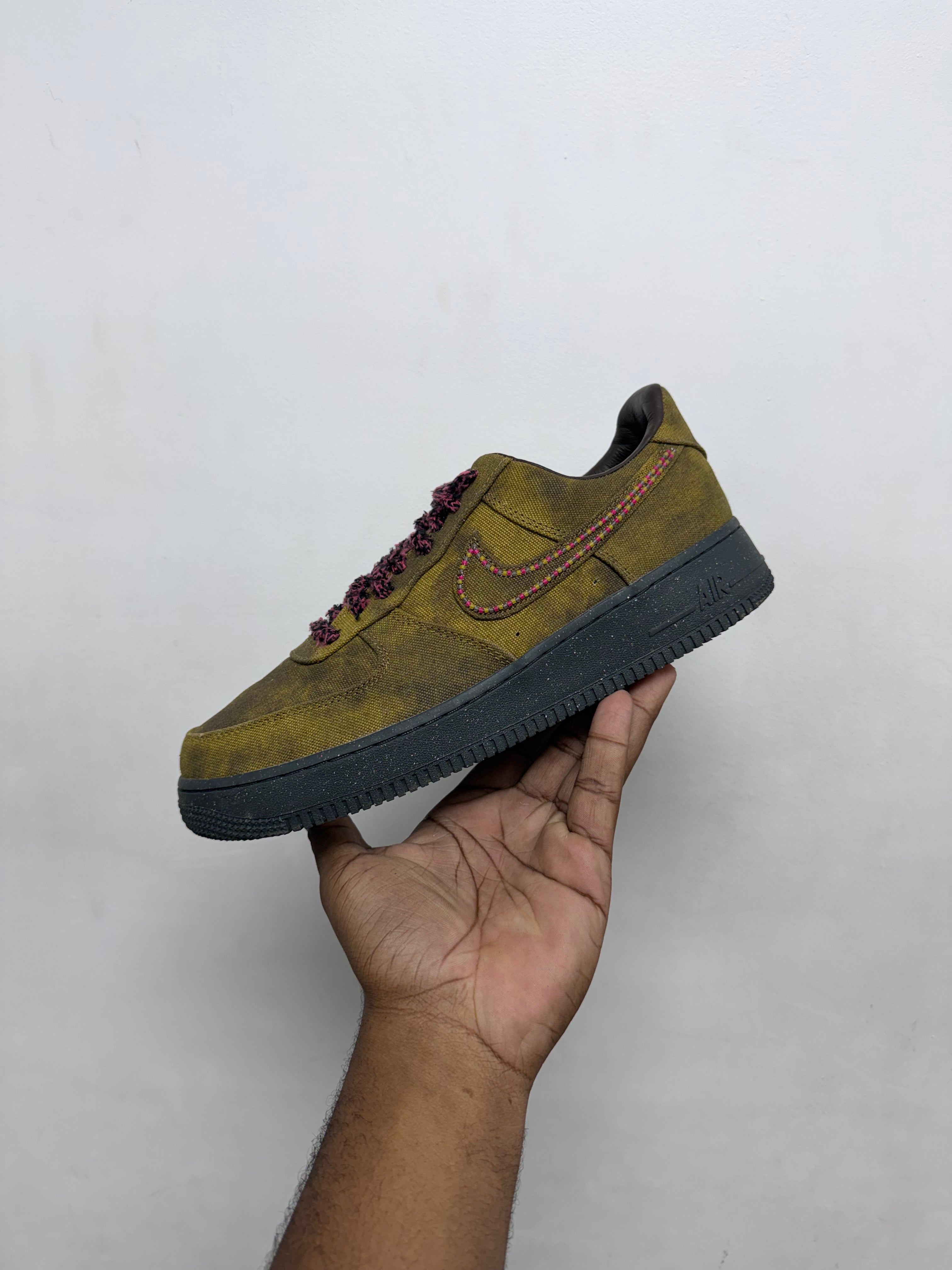 Nike AF1 Boucle Desert Moss Sneakers
