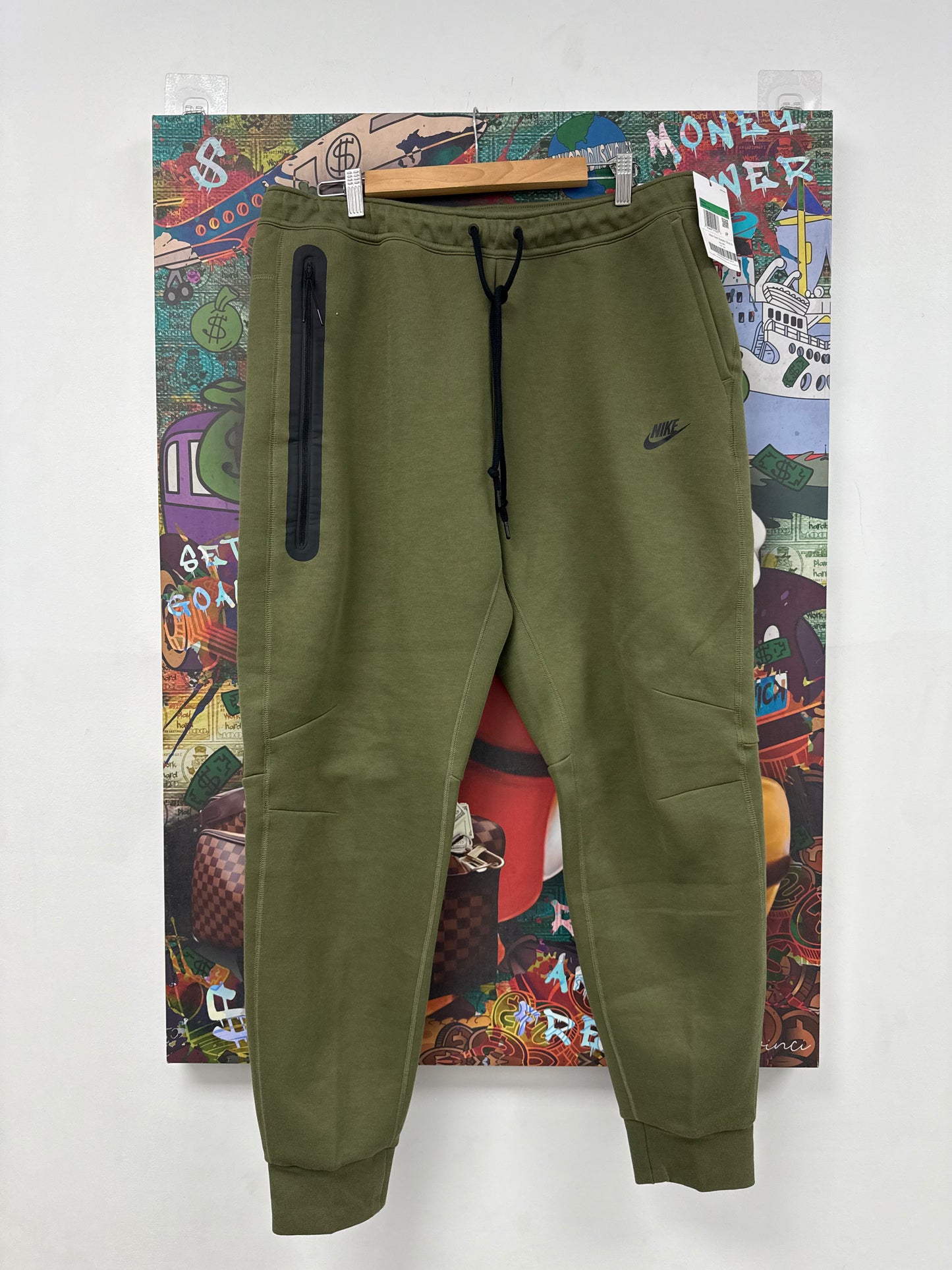 Nike Tech Sweats Olive New XL With Tags