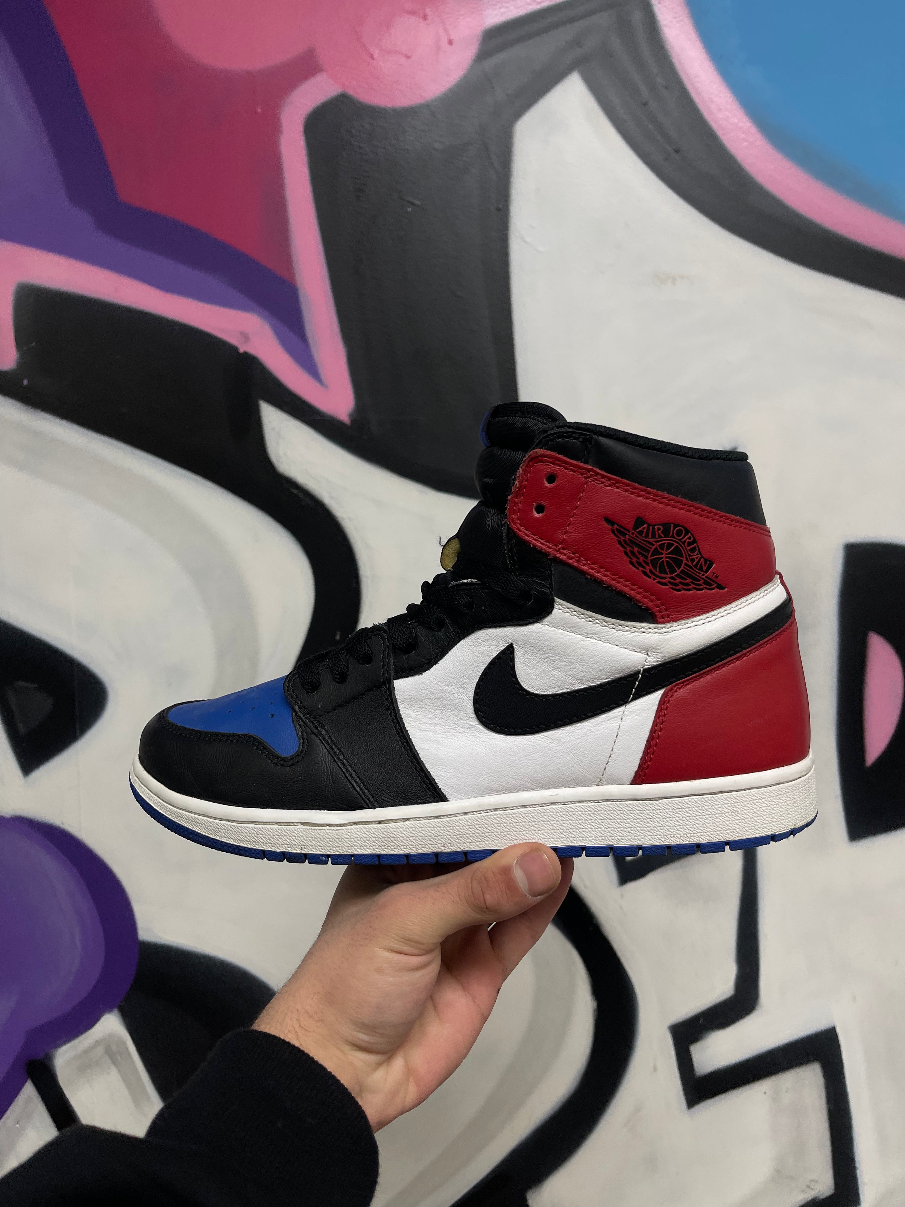 Nike Jordan 1 Top 3 Sneakers