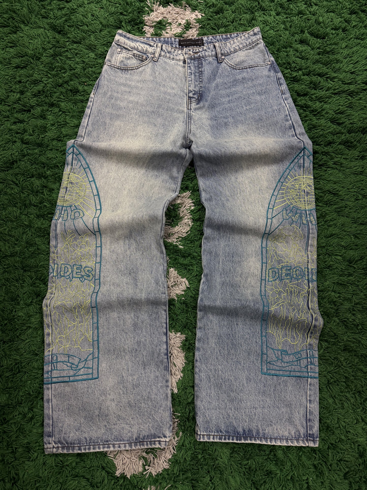 WDW Embroidered Side Logo Denim  Used 34 N/A