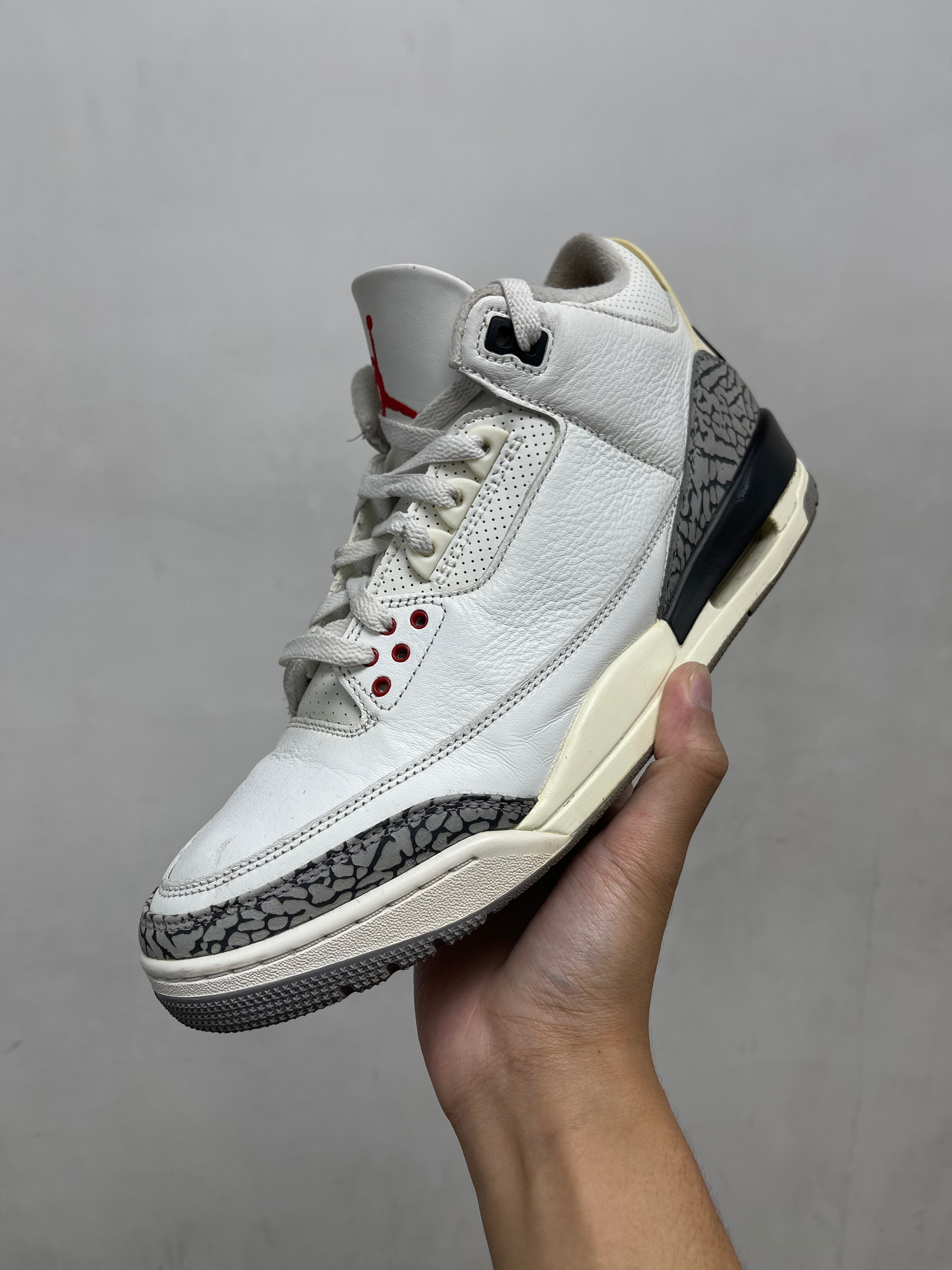 NIke Jordan 3 Reimagened White Cement Sneakers