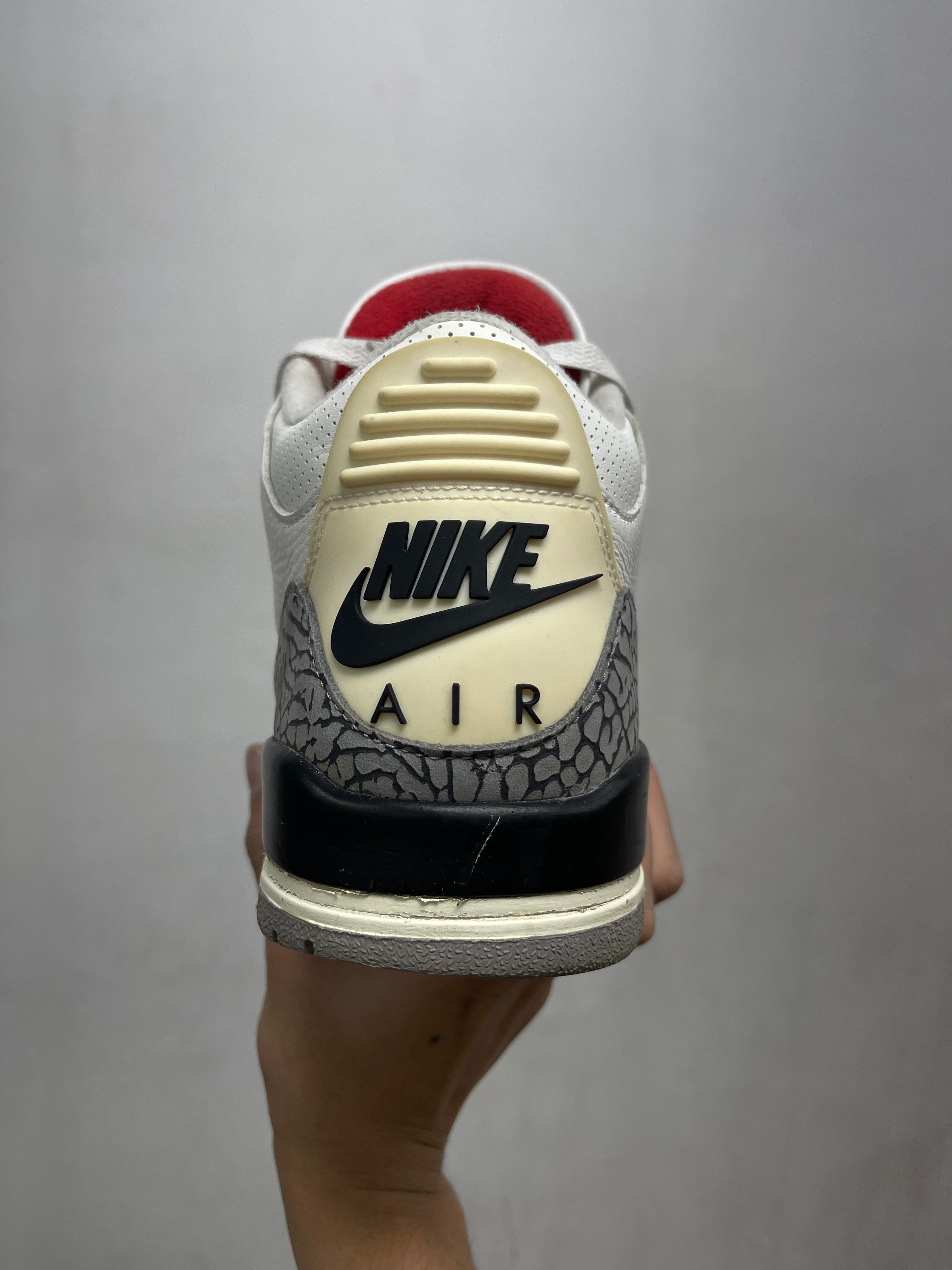 NIke Jordan 3 Reimagened White Cement Sneakers