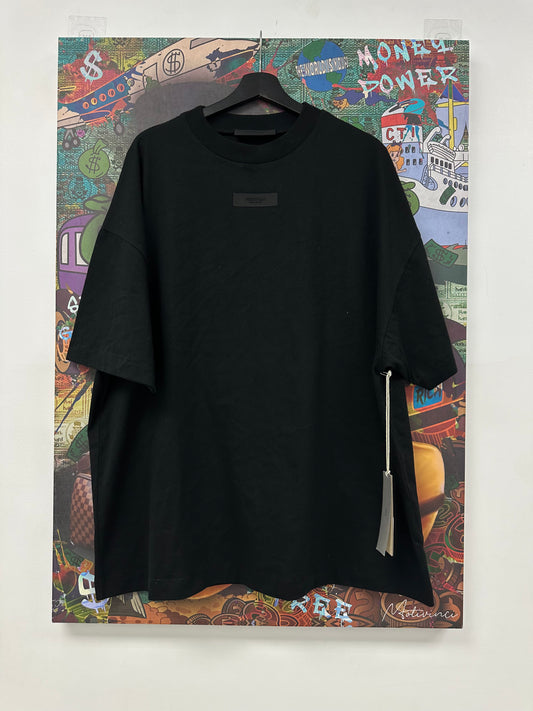 Essentials Tee Black Used Medium N/A