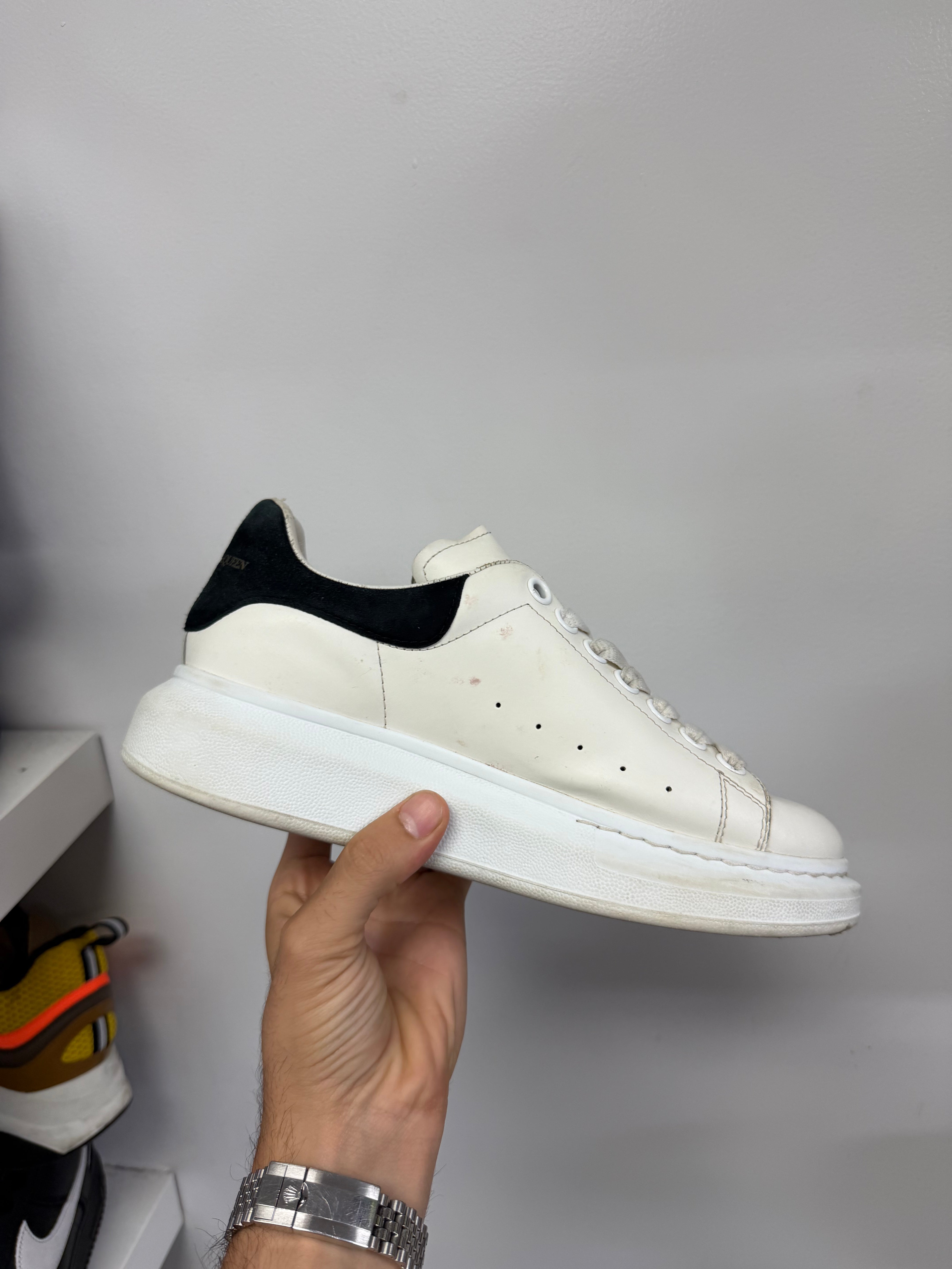 McQueen Oversized Sneaker White Black (No Insoles) Used 38.5 (US 5.5) No Box