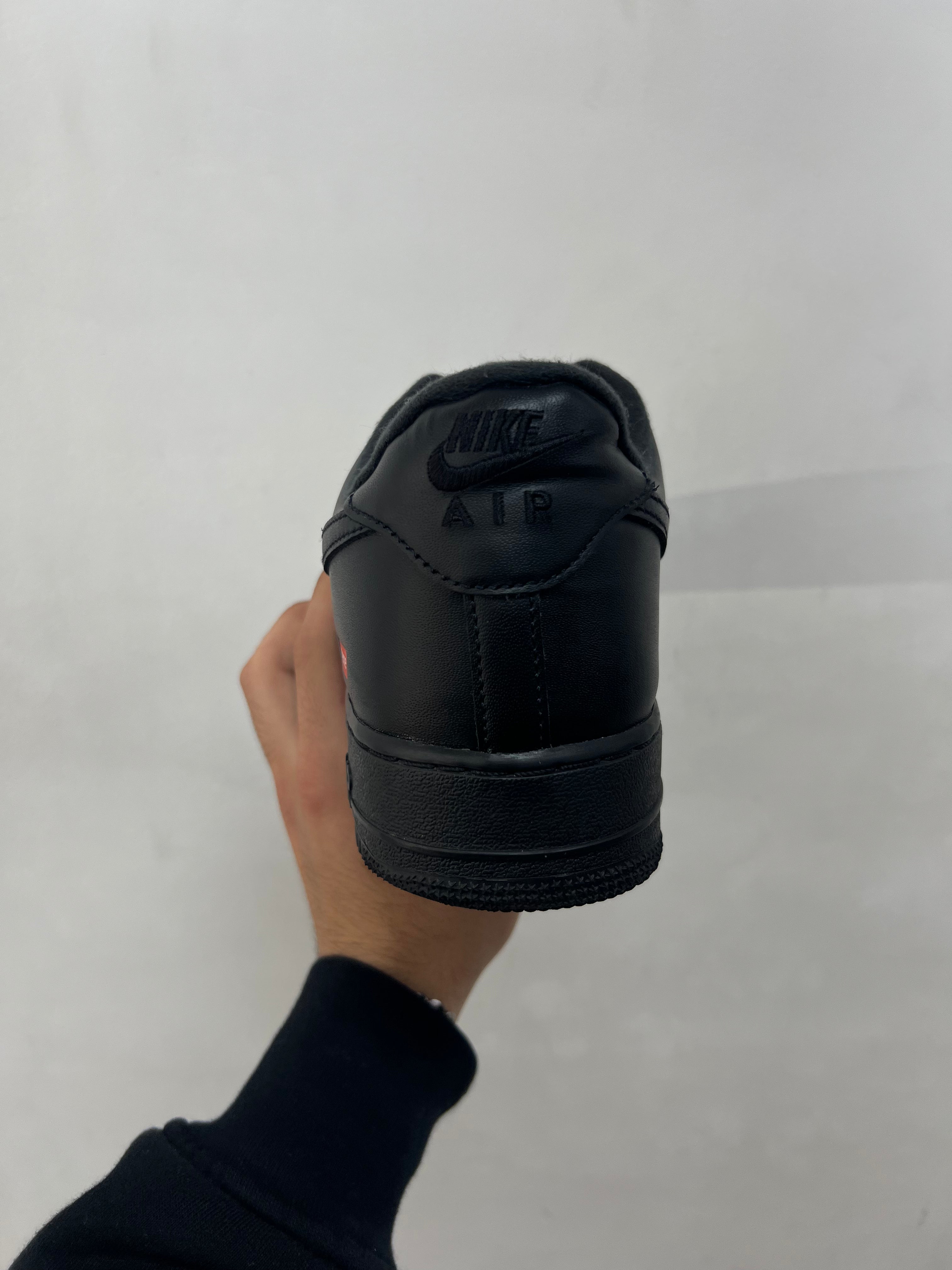 Nike Supreme AF1 Black Sneakers