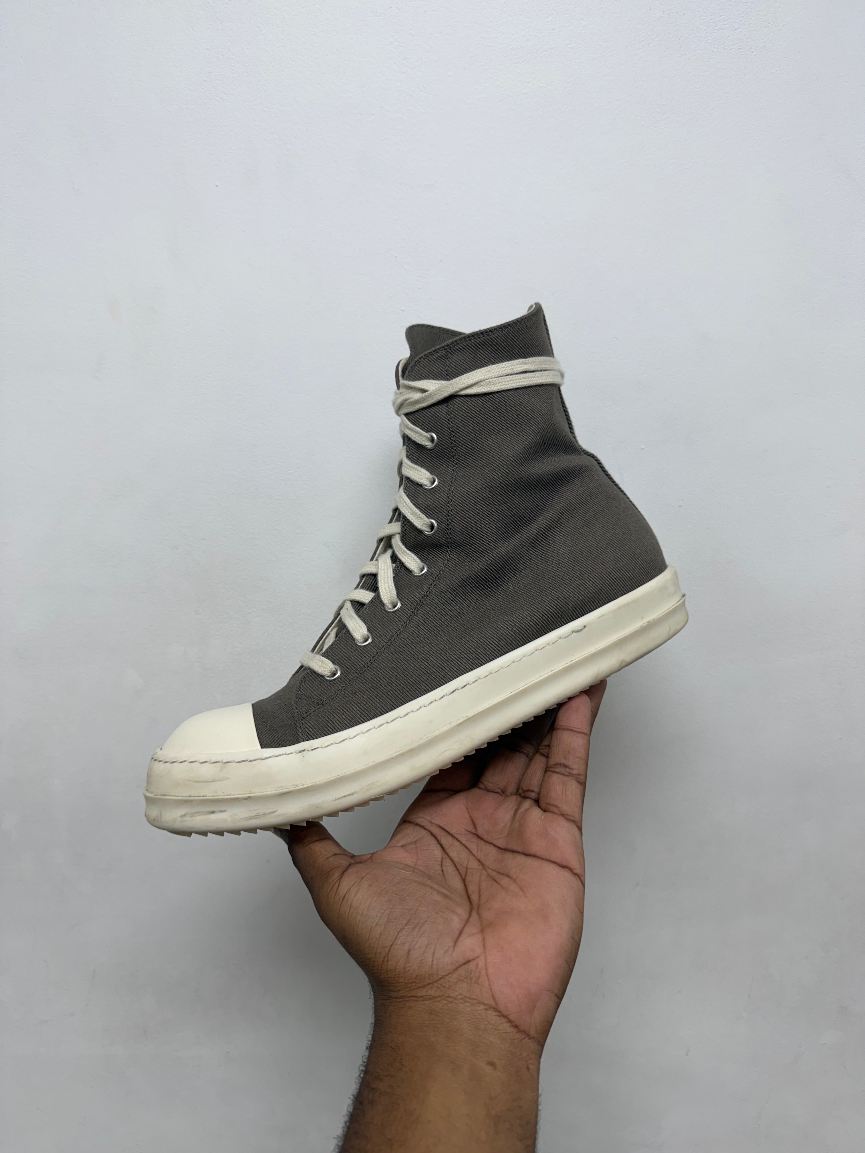 Rick Owens Dust Milk DRKSDHW Hi Sneakers