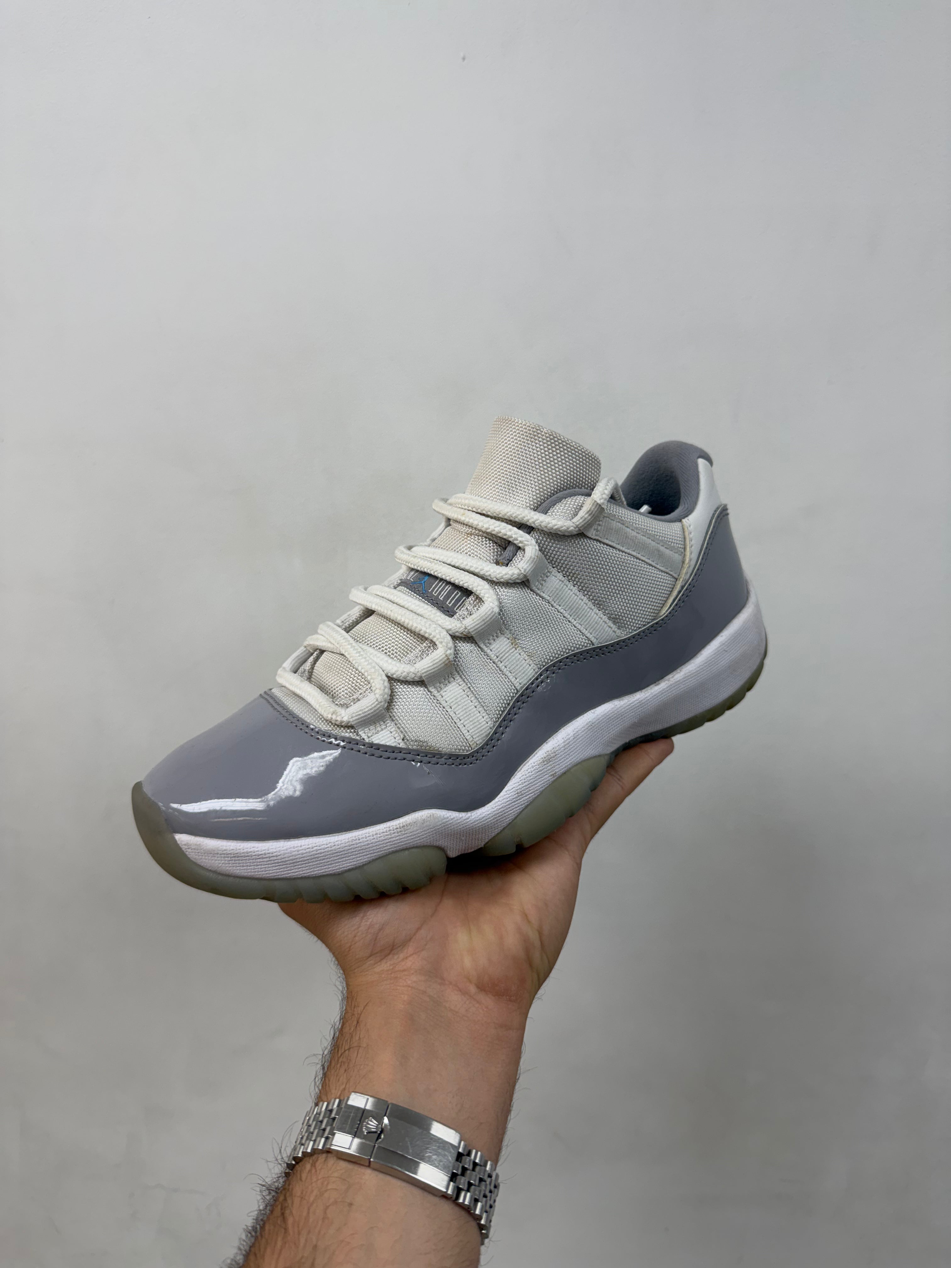Jordan 11 Low Cement Grey Sneakers