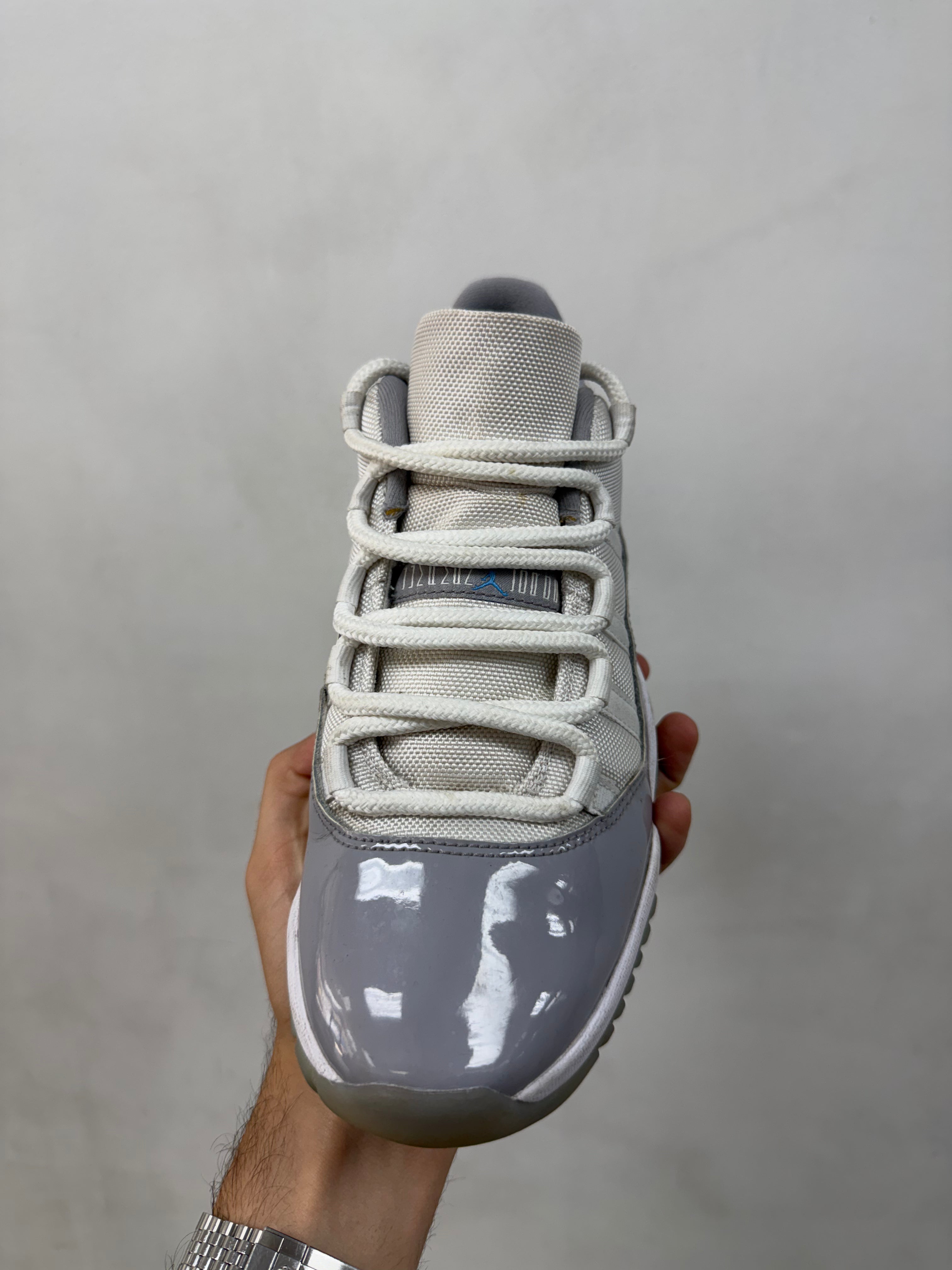 Jordan 11 Low Cement Grey Sneakers