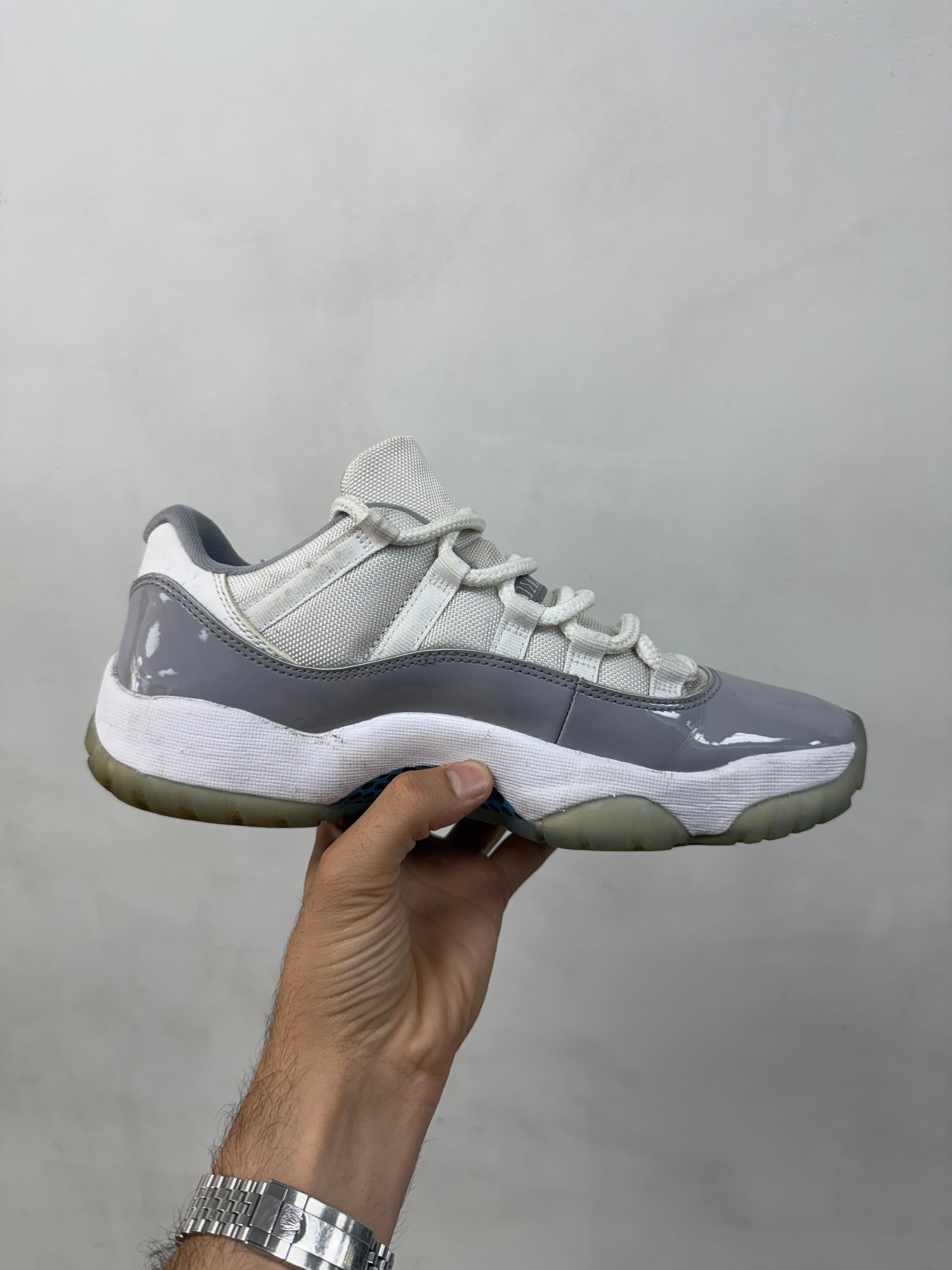 Jordan 11 Low Cement Grey Sneakers