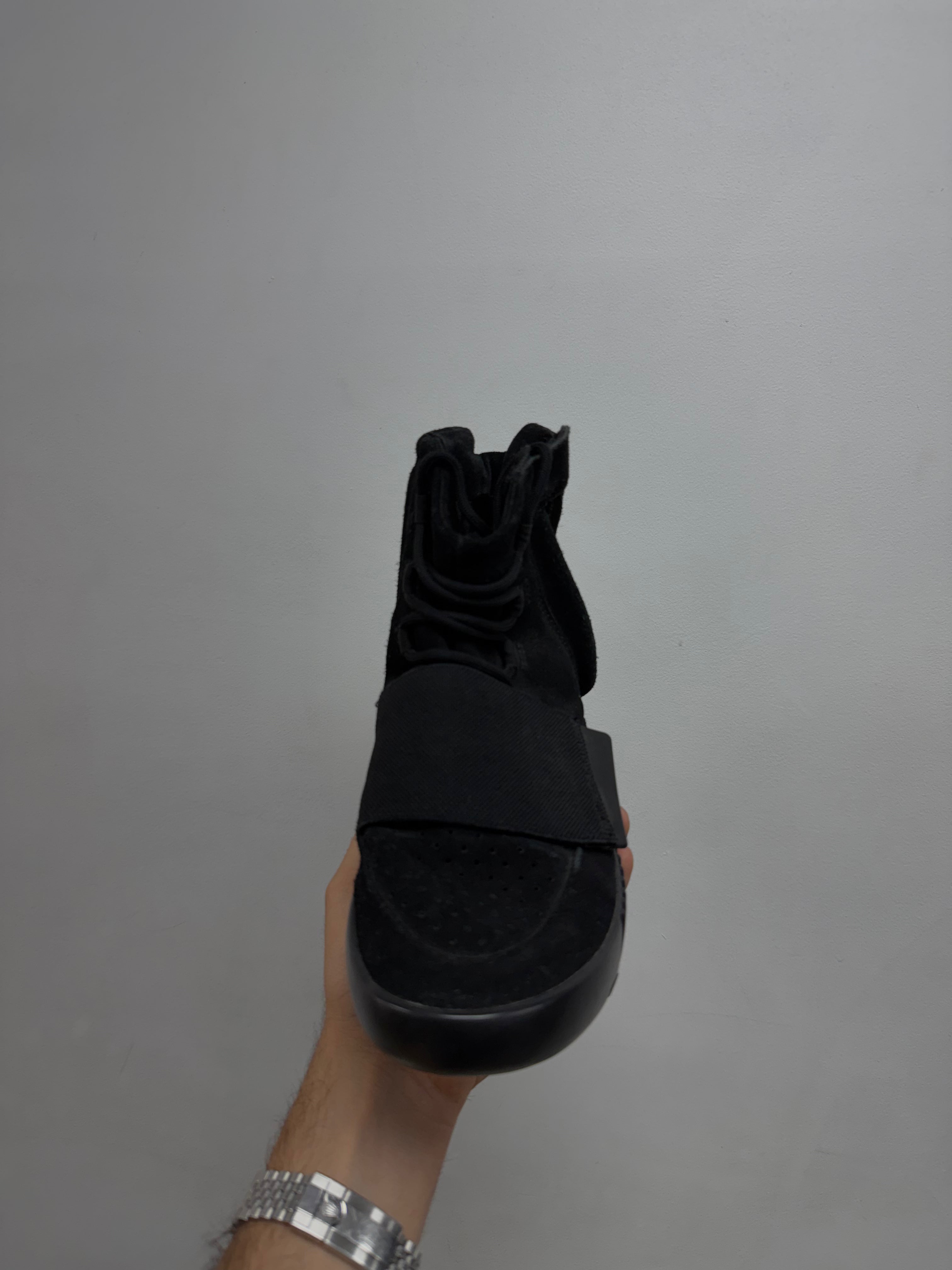 YZY Pirate Black 750 Sneakers