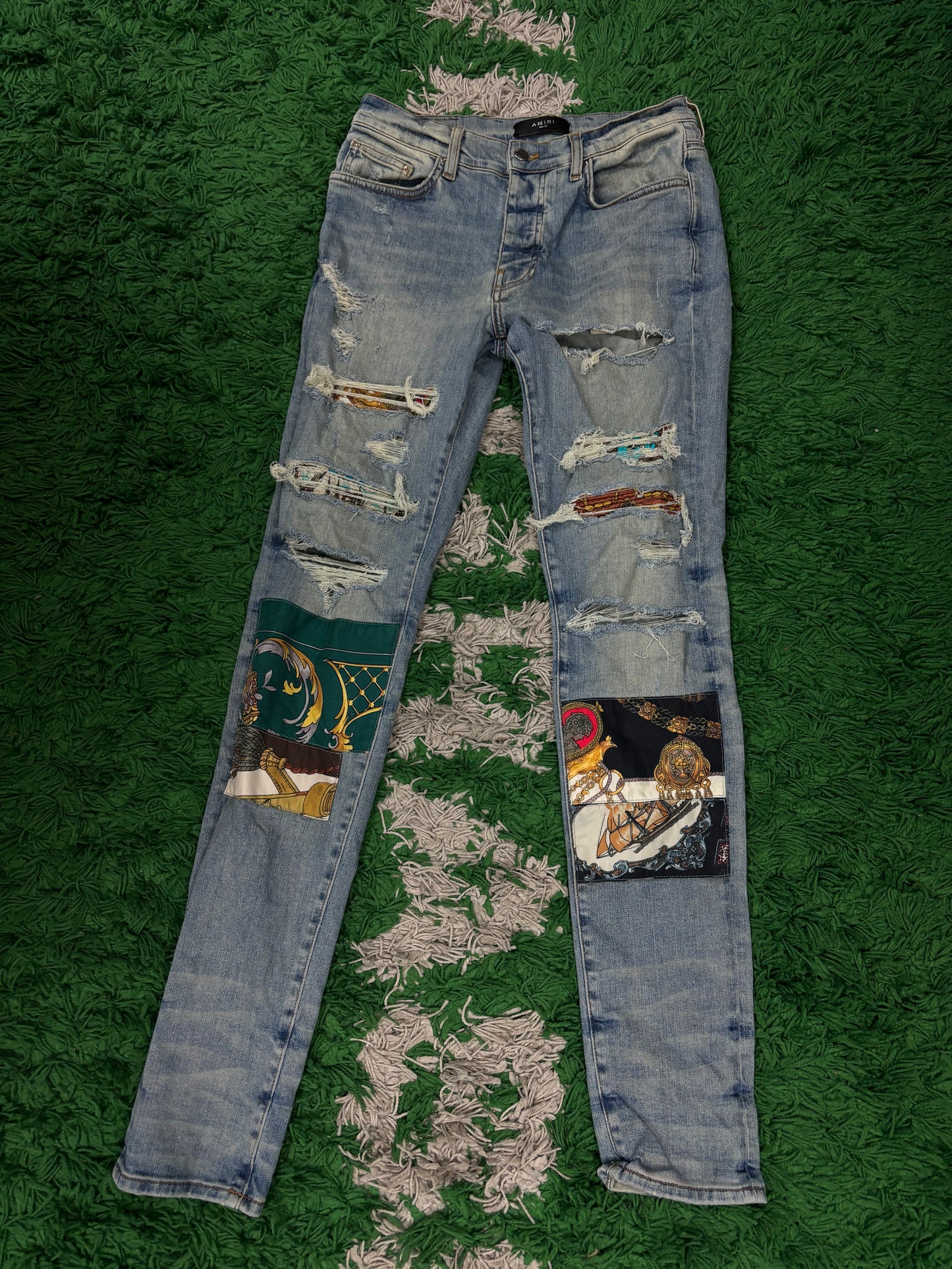 Amiri Jeans Light Wash Teal Chain Patchwork Used 32 N/A