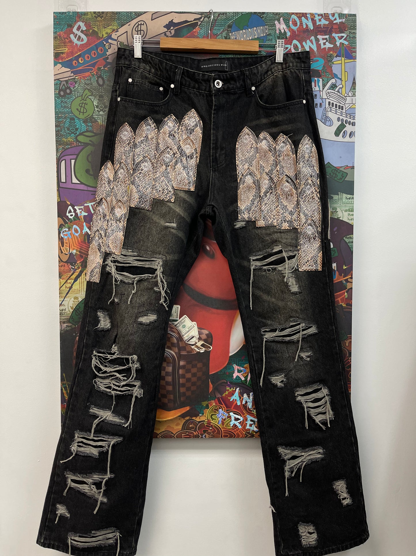 Who Decides War Patched Arch Mocha denim Jeans