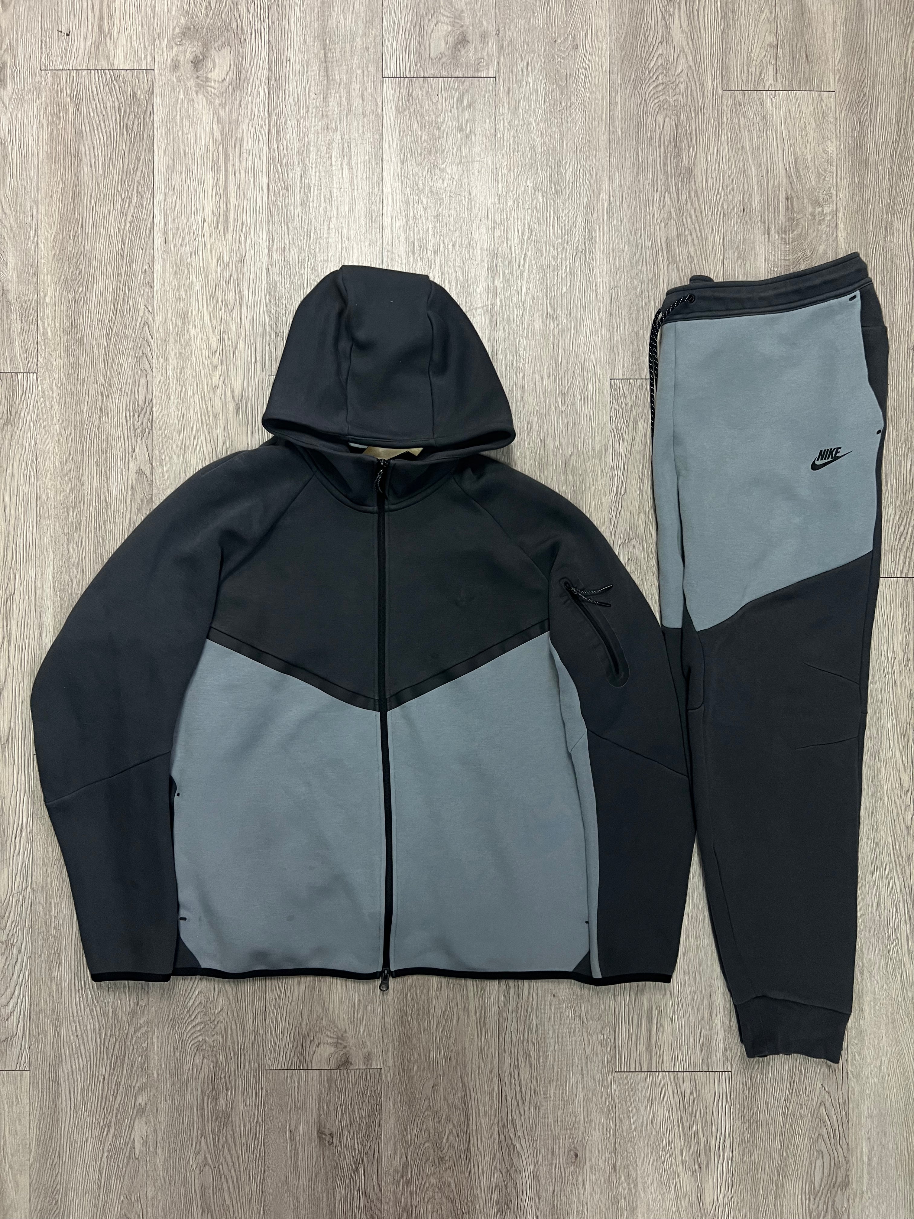 Nike Grey Tonal Tech Sweatsuit