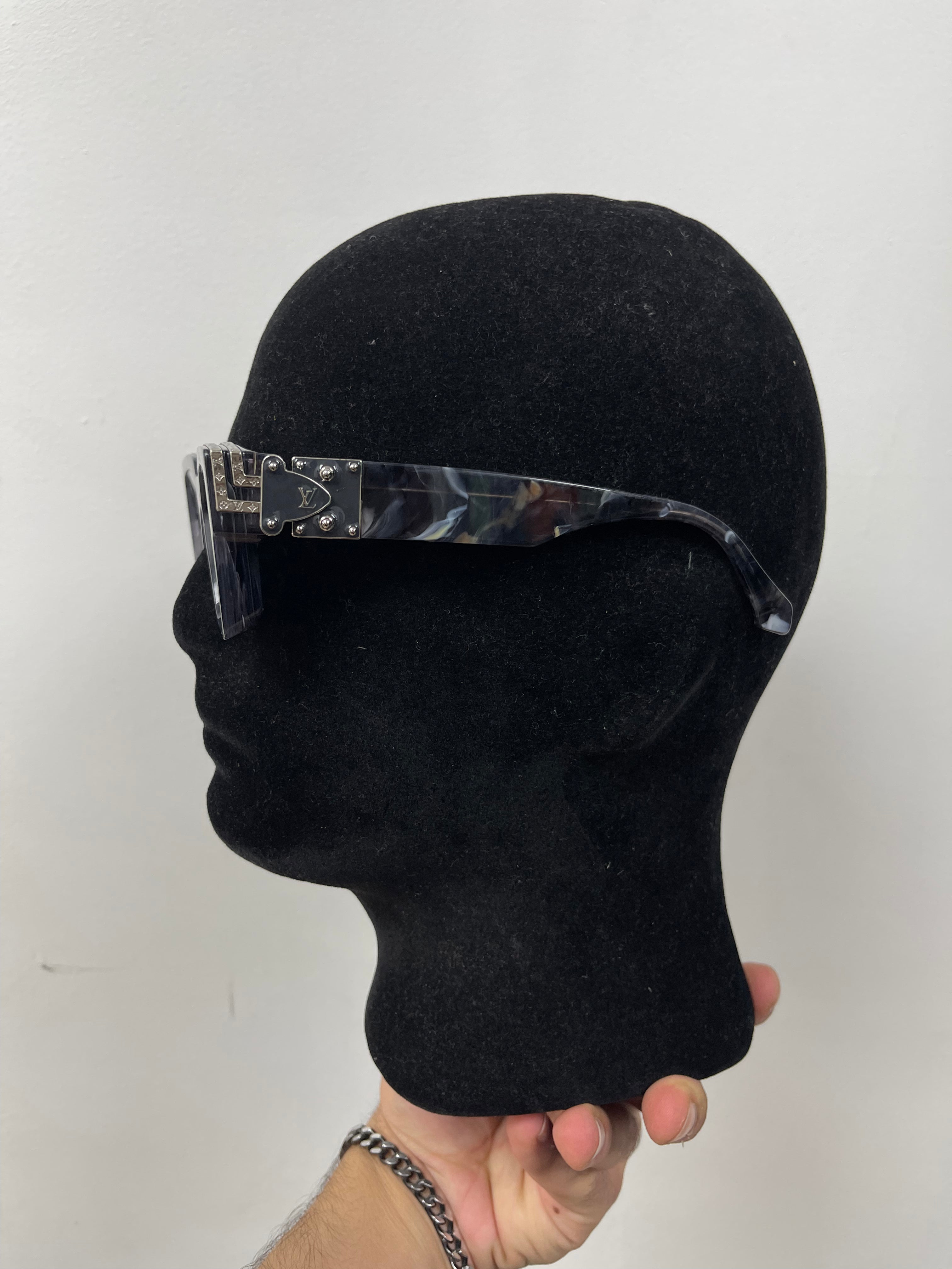Louis Vuitton Marble Millionaire Sunglasses