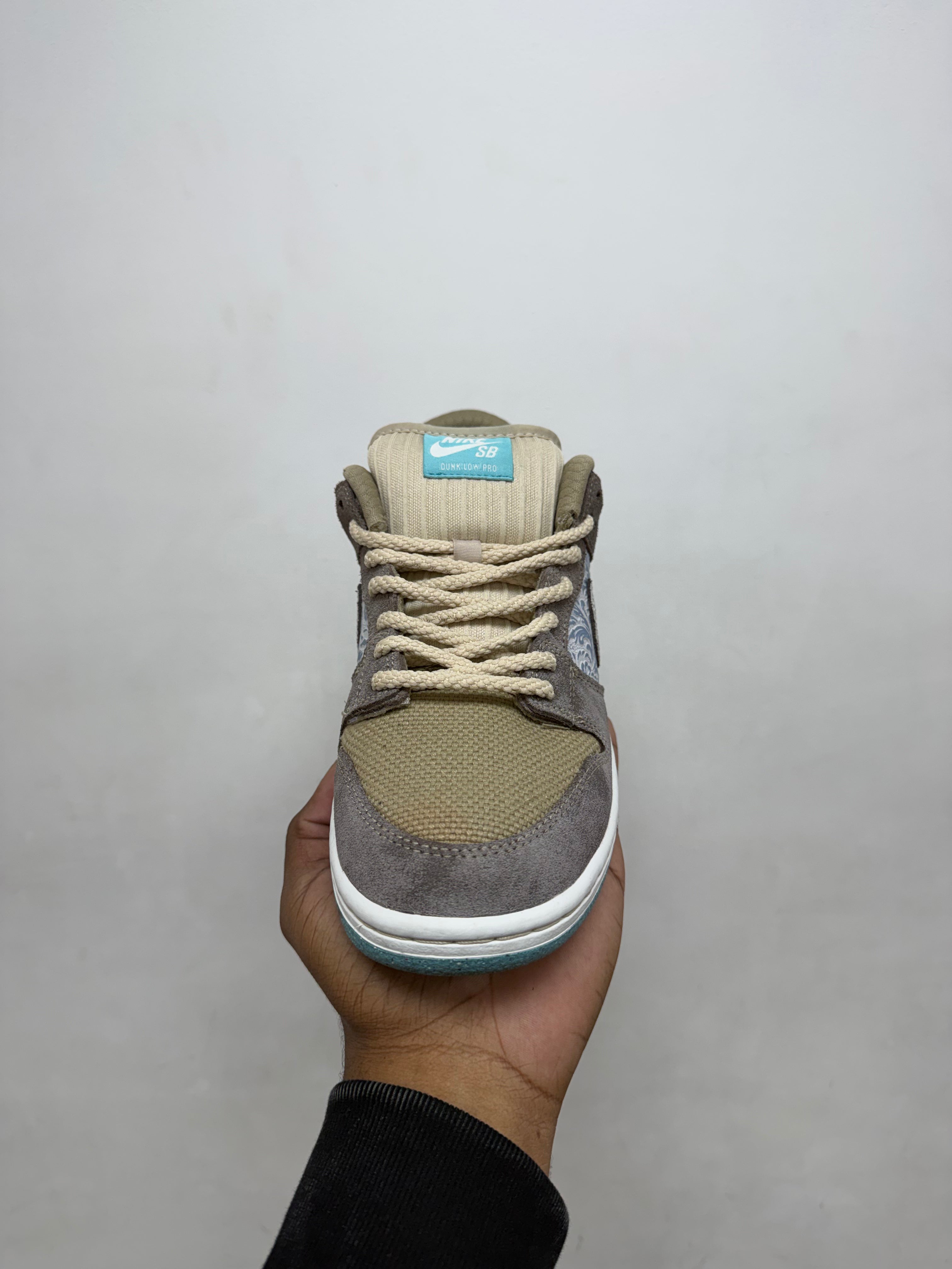 Nike SB Dunk Low Big Money Savings Sneakers