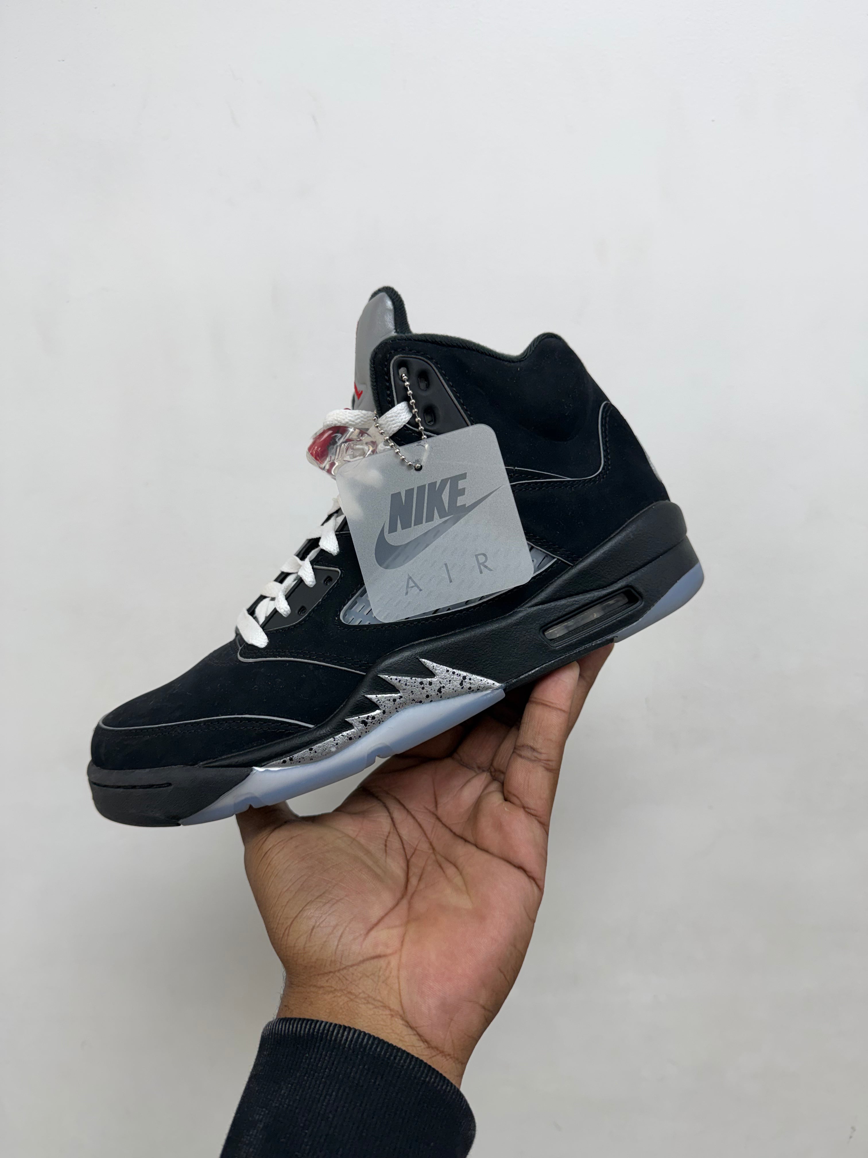 Jordan 5 Black Metallic Sneakers
