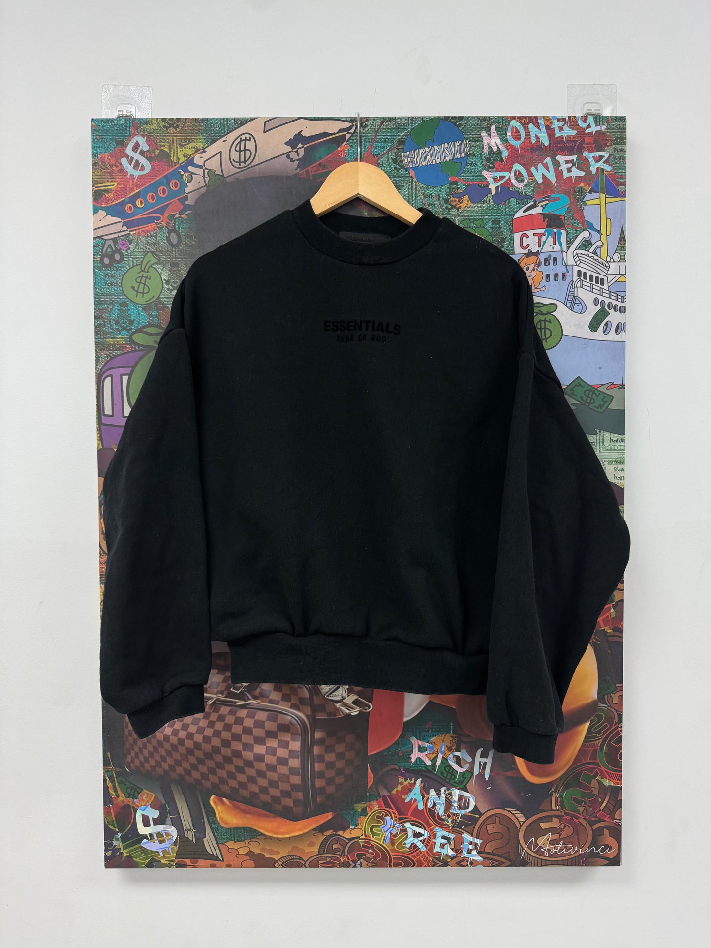 Essentials Crewneck Jet Black Used XXS N/A