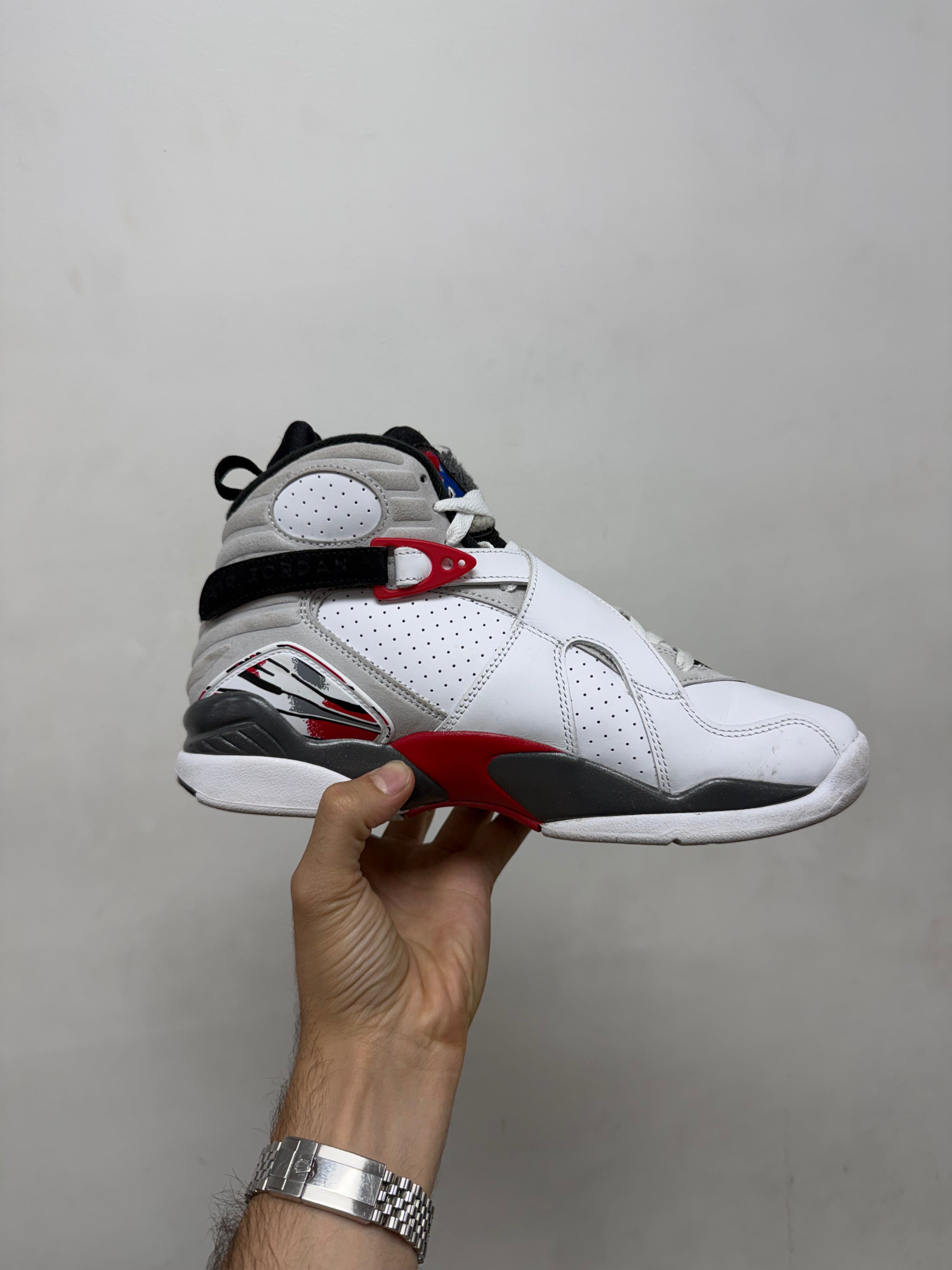 Jordan 8 Bugs Bunny Sneakers